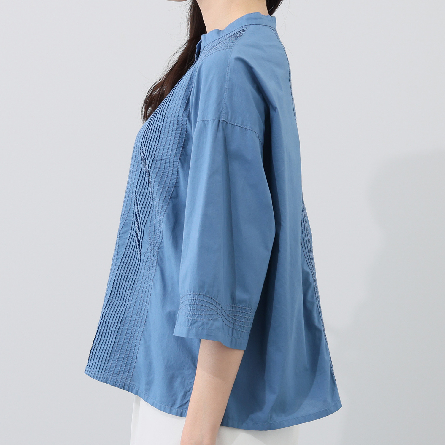 ヤッコマリカルド コットンローン ピンタック・ ステッチ刺しゅうシャツ