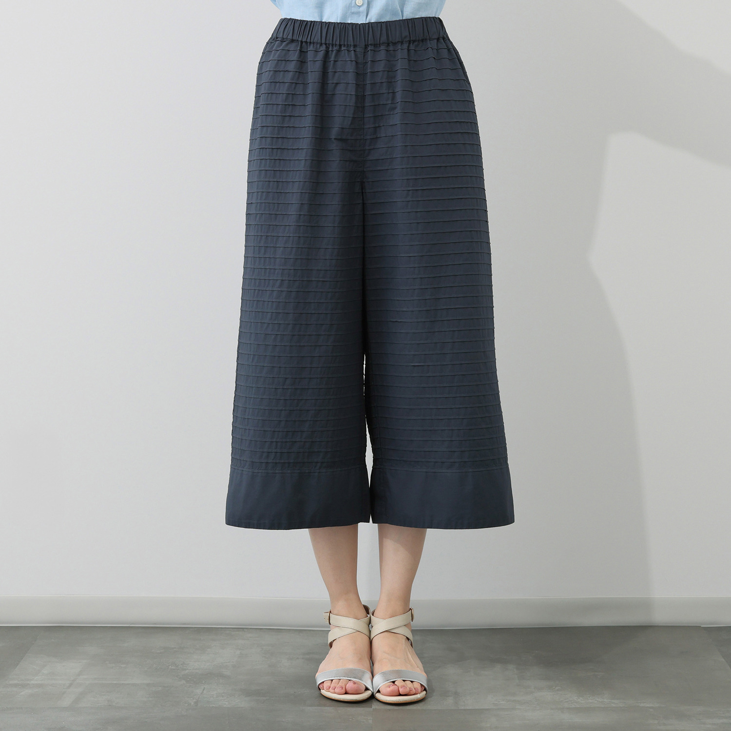 ヤッコマリカルド コットンローン ピンタック パンツ