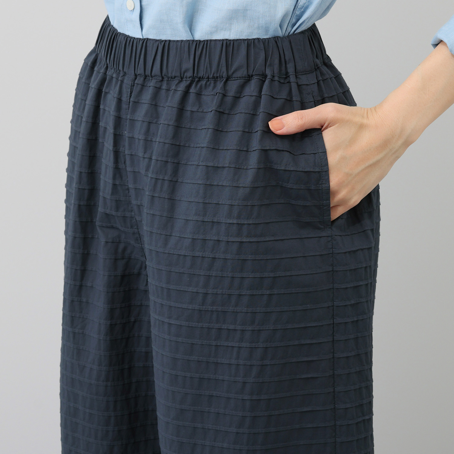 ヤッコマリカルド コットンローン ピンタック パンツ