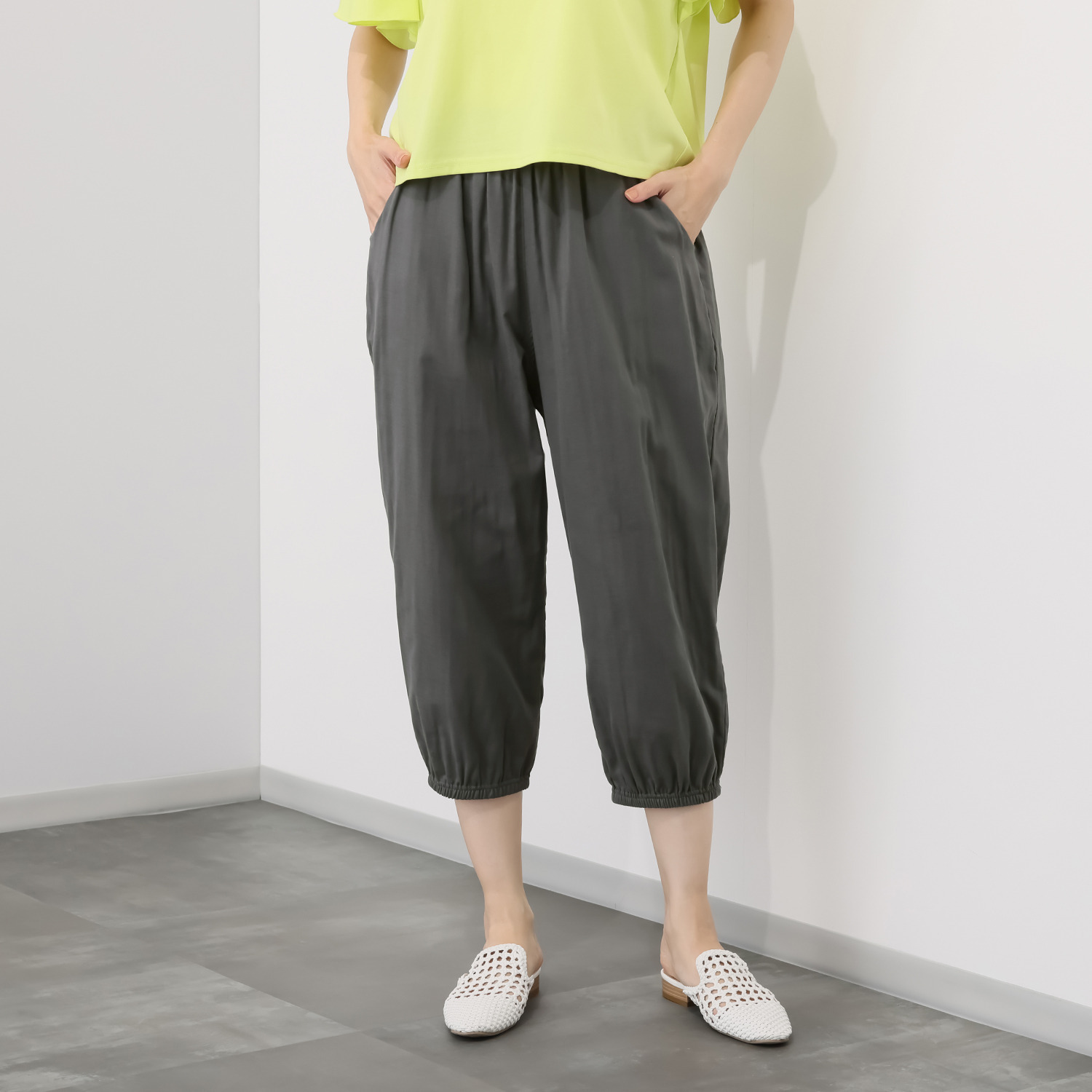 ダイア　アロー ＵＶカット・接触冷感 ストレッチダブルガーゼ サルエル風パンツ