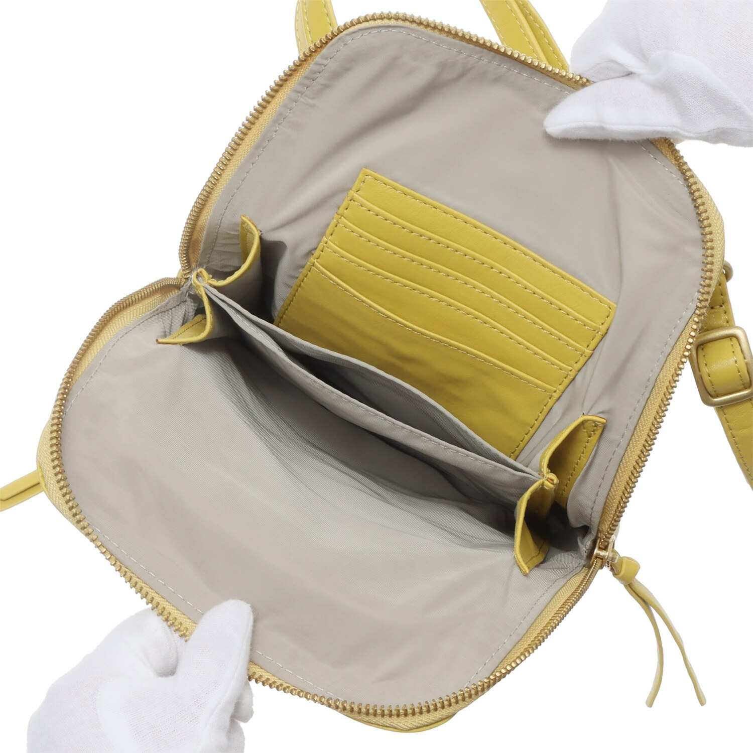 ズッケロ ソフトカウレザー ショルダーバッグ