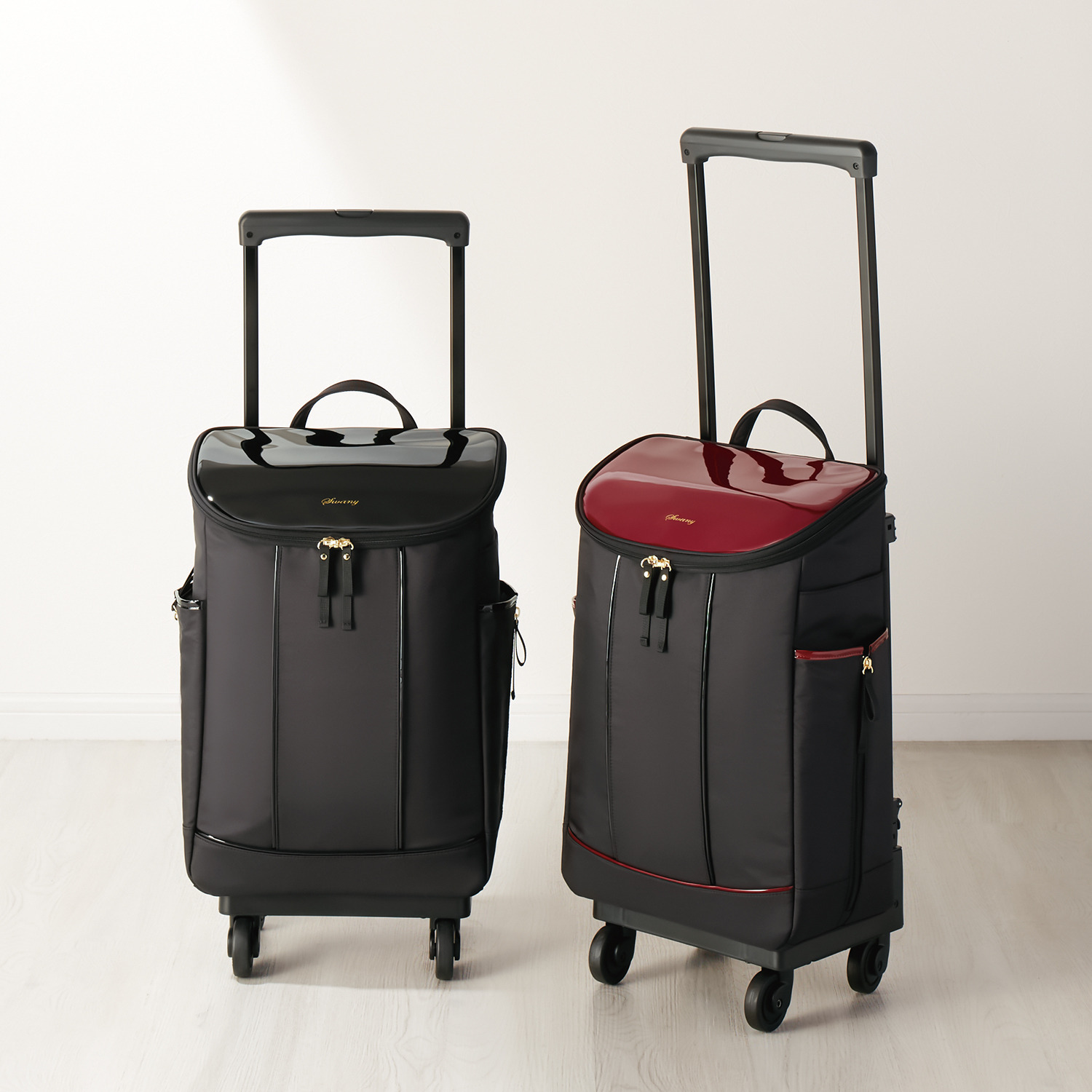 スワニー エナメルフラップキャリー ４輪ストッパー付き Ｔ２キャスターモデル ＜Ｌサイズ＞