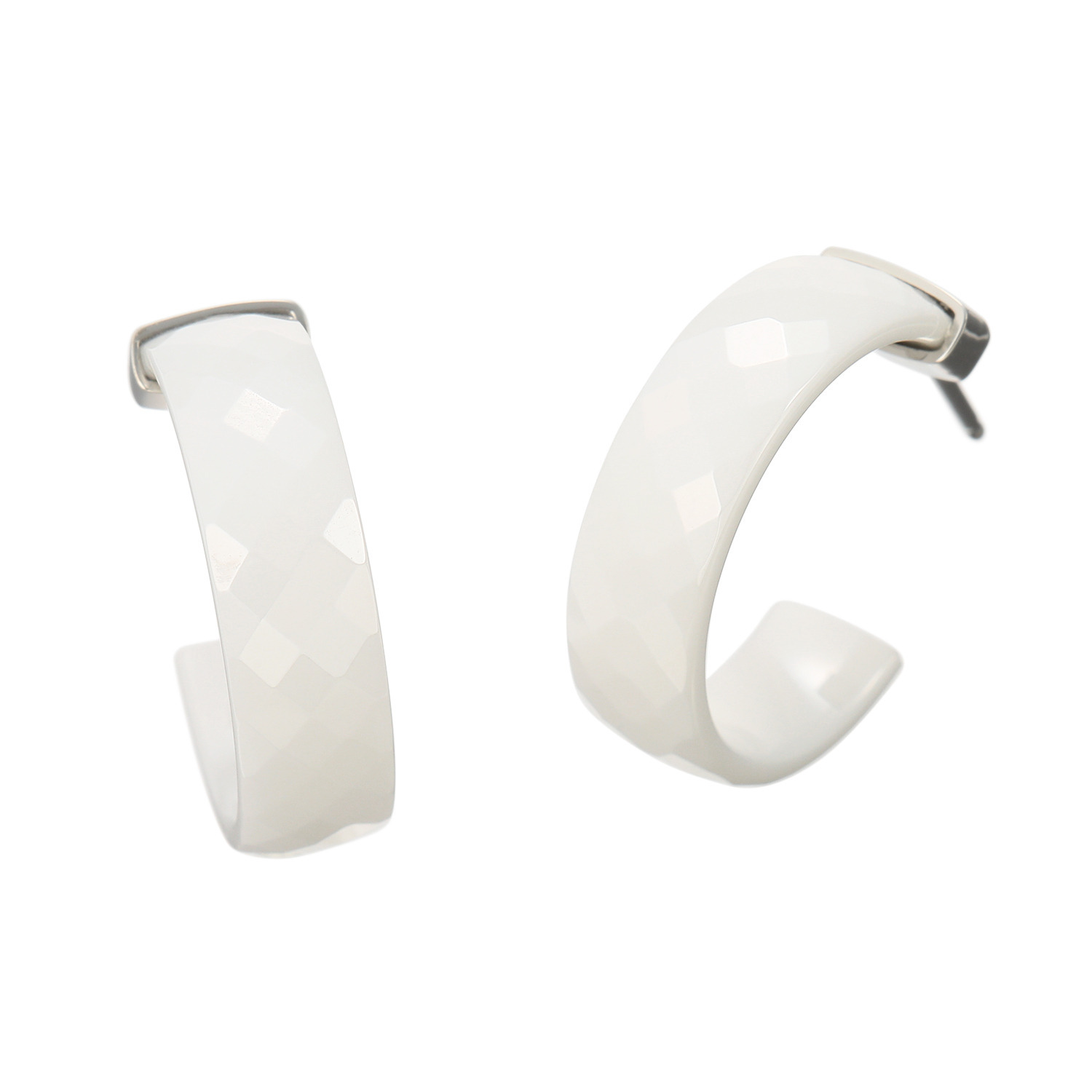 デイスティー セラミック ファセットデザイン フープピアス