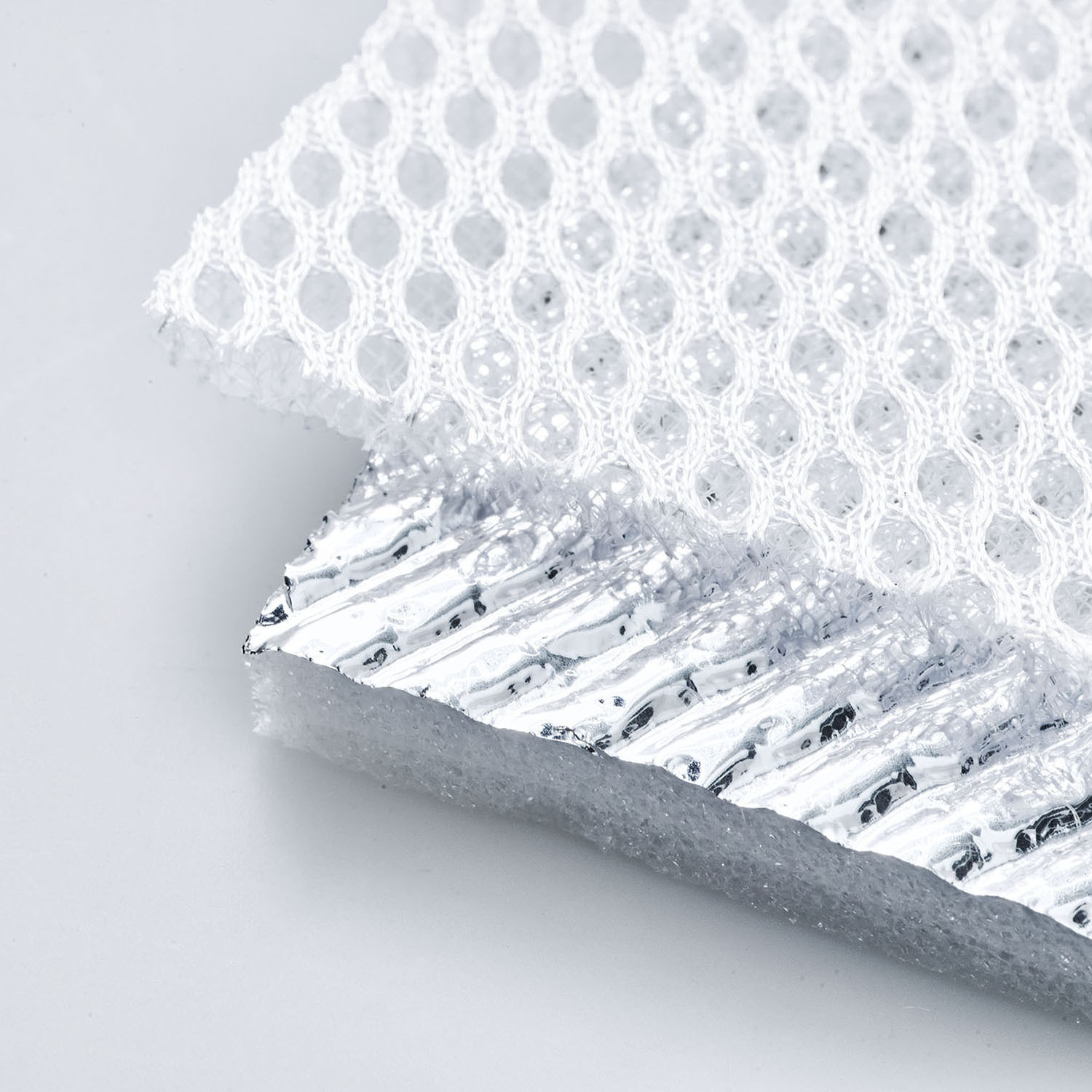 持ち運んで暑さ対策！ 保冷ケース付き氷のう＆ 氷のう保冷ネックカバー ５点セット