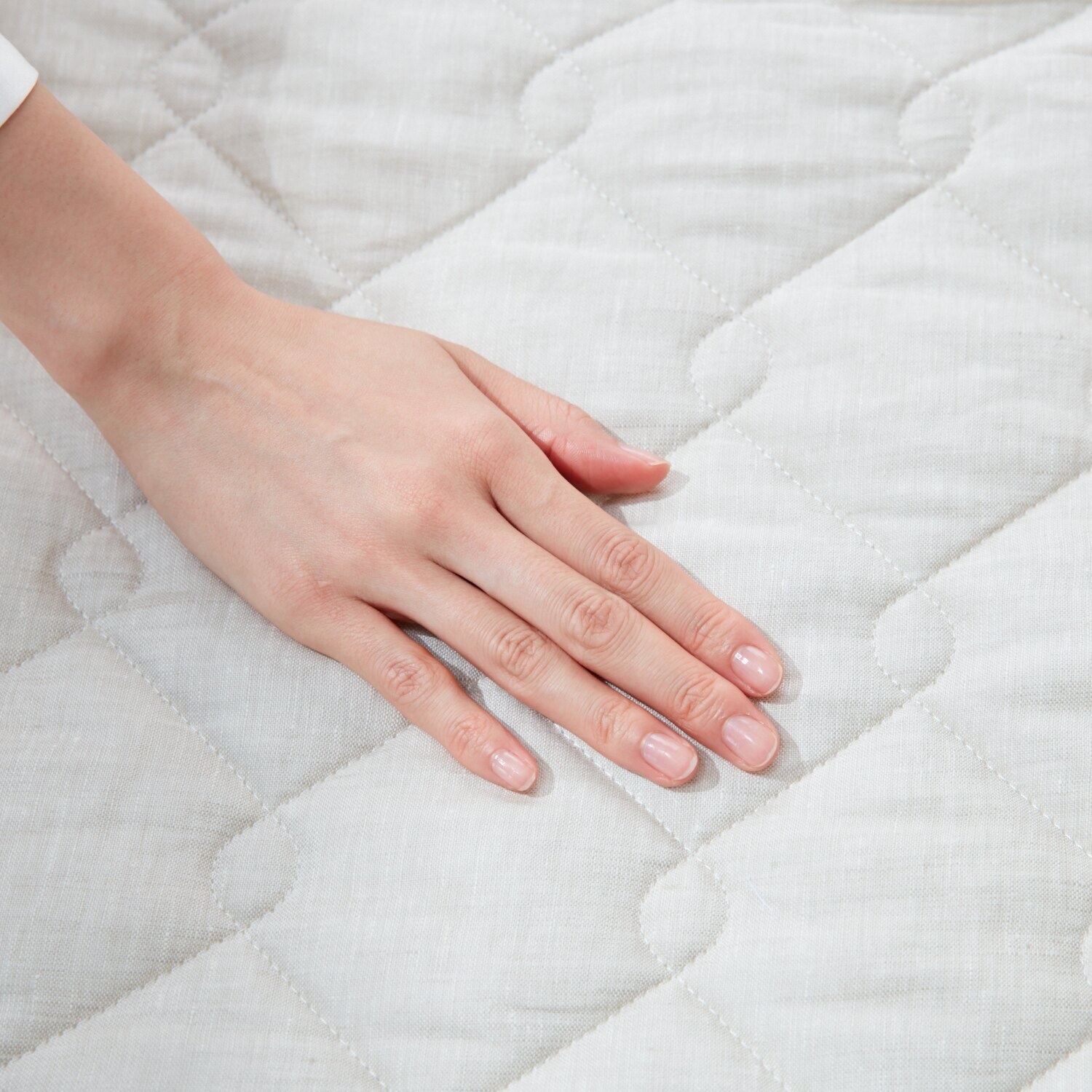 大津毛織 表側 フレンチリネン１００％ 心地よい接触冷感で 柔らかな肌触り ナチュラルテイスト 敷きパッド＜シングル＞