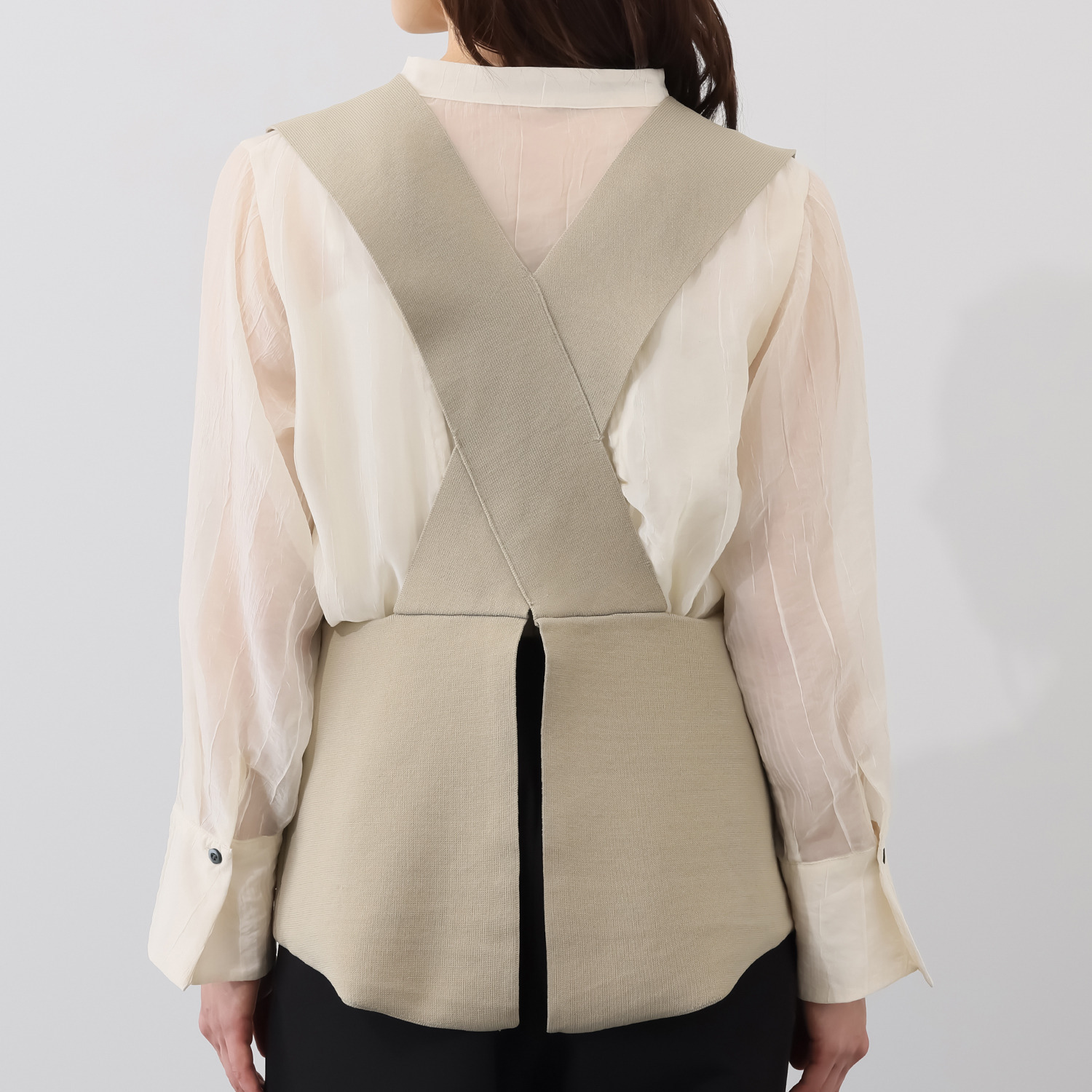 コモエリークローゼット バッククロス ニットジレ