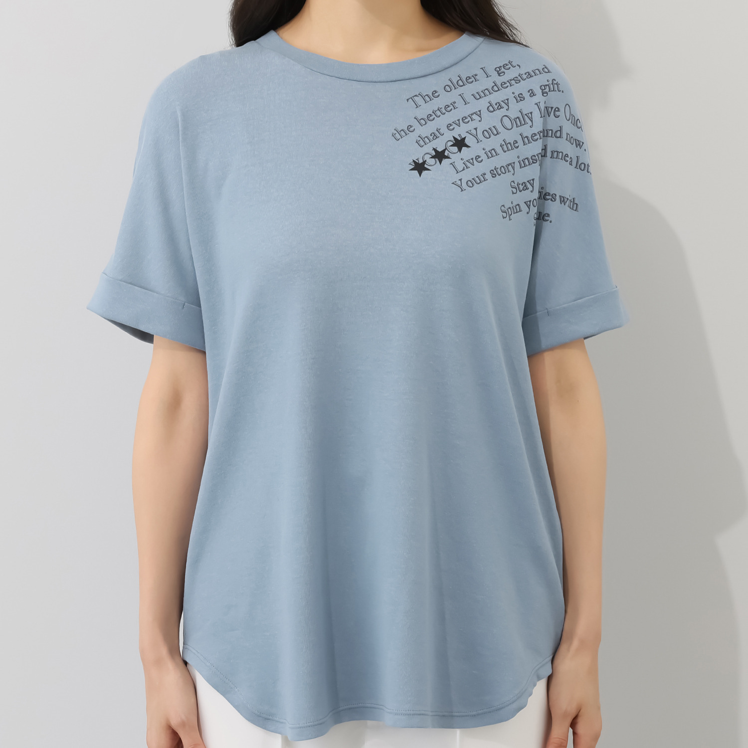 スピンブルー 接触冷感・吸水速乾 フレンチリネンブレンド ジャージー ラウンドヘム レタードプルオーバー