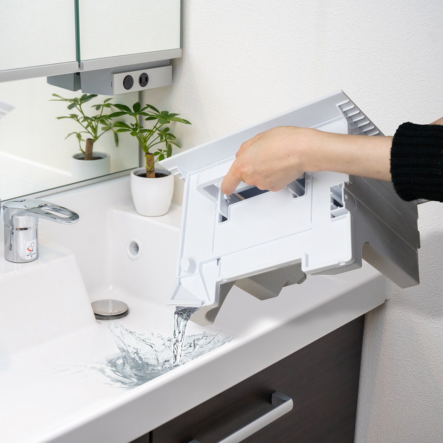 ＹＡＭＡＺＥＮ 部屋干しや湿気対策に！ パワフル＆コンパクト 衣類乾燥除湿機 ＹＤＣ−Ｈ６０１