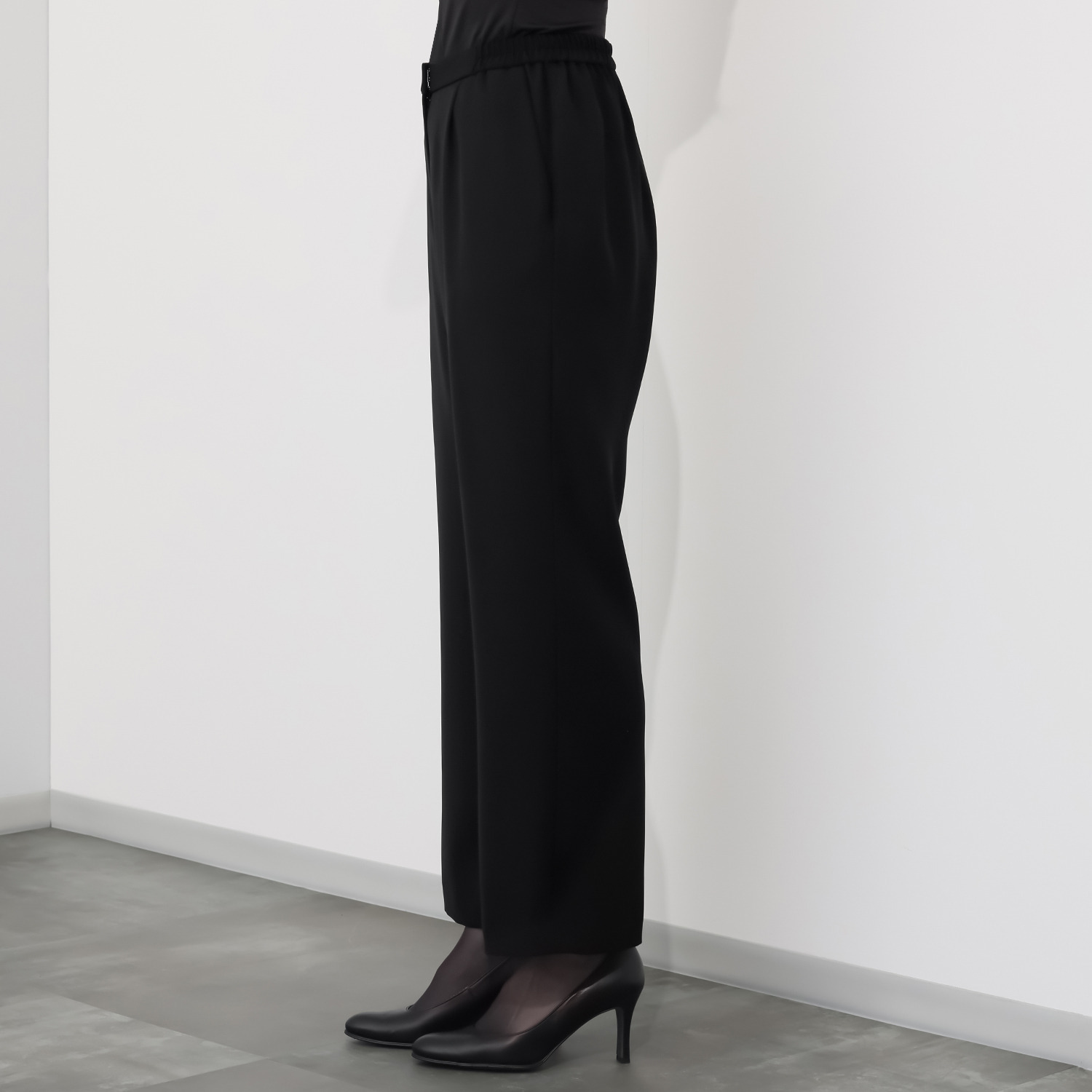 ニュイ ブラックフォーマル 洗える ゆったり ジャケットパンツスーツ