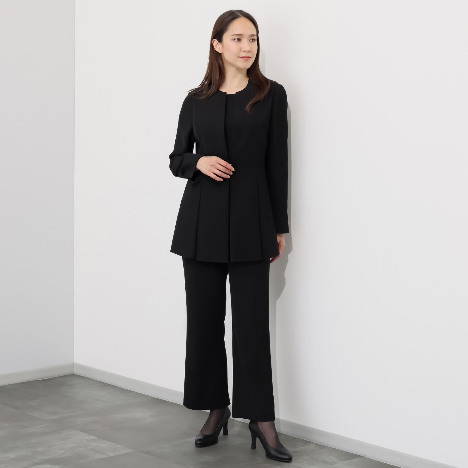 ニュイ ブラックフォーマル 洗える ジャケットパンツスーツ