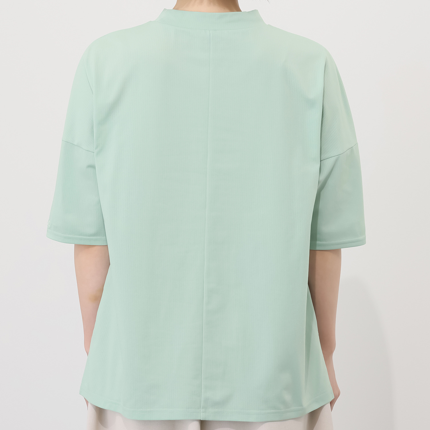 フィラ ＵＶカット・吸水速乾・ 遮熱 オーバーシルエット モックネックシャツ