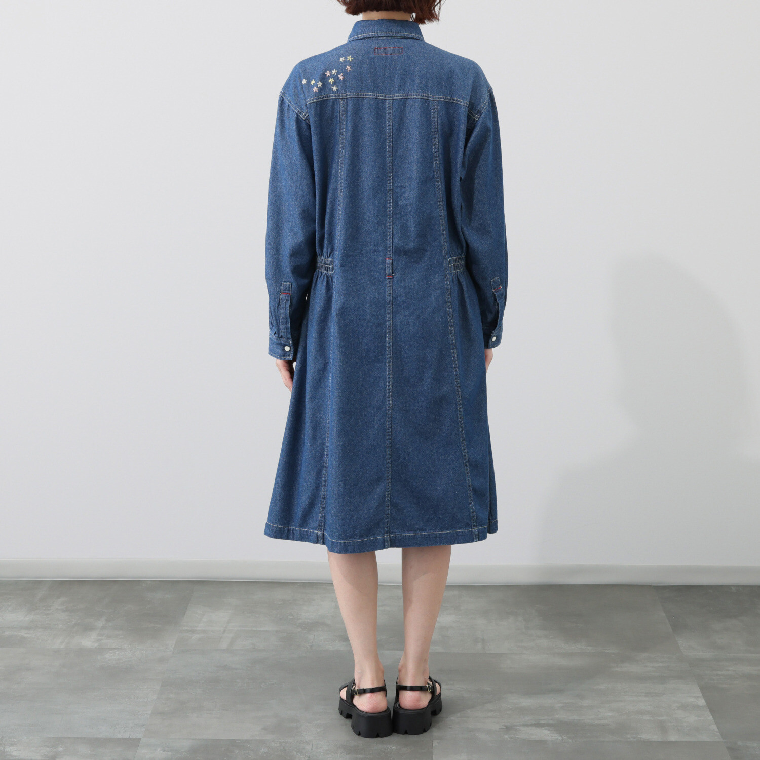 ベティスミス 花の刺しゅう ウエスタン風 シャツワンピース