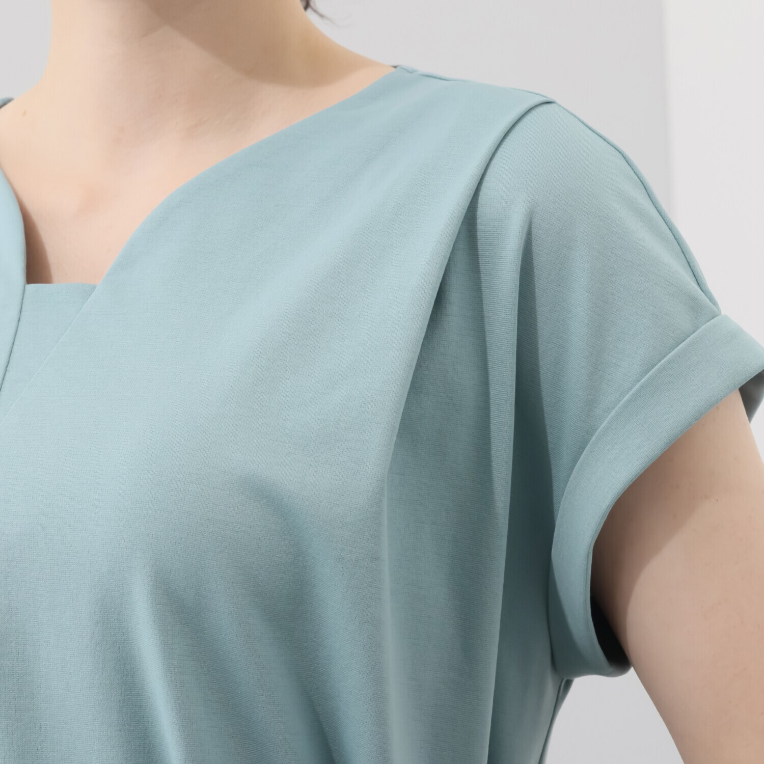 アンリック　オー　ブルー 接触冷感・ＵＶカット ターンバックスリーブ 細見えフレアーワンピース ＜着丈１２０ｃｍ＞