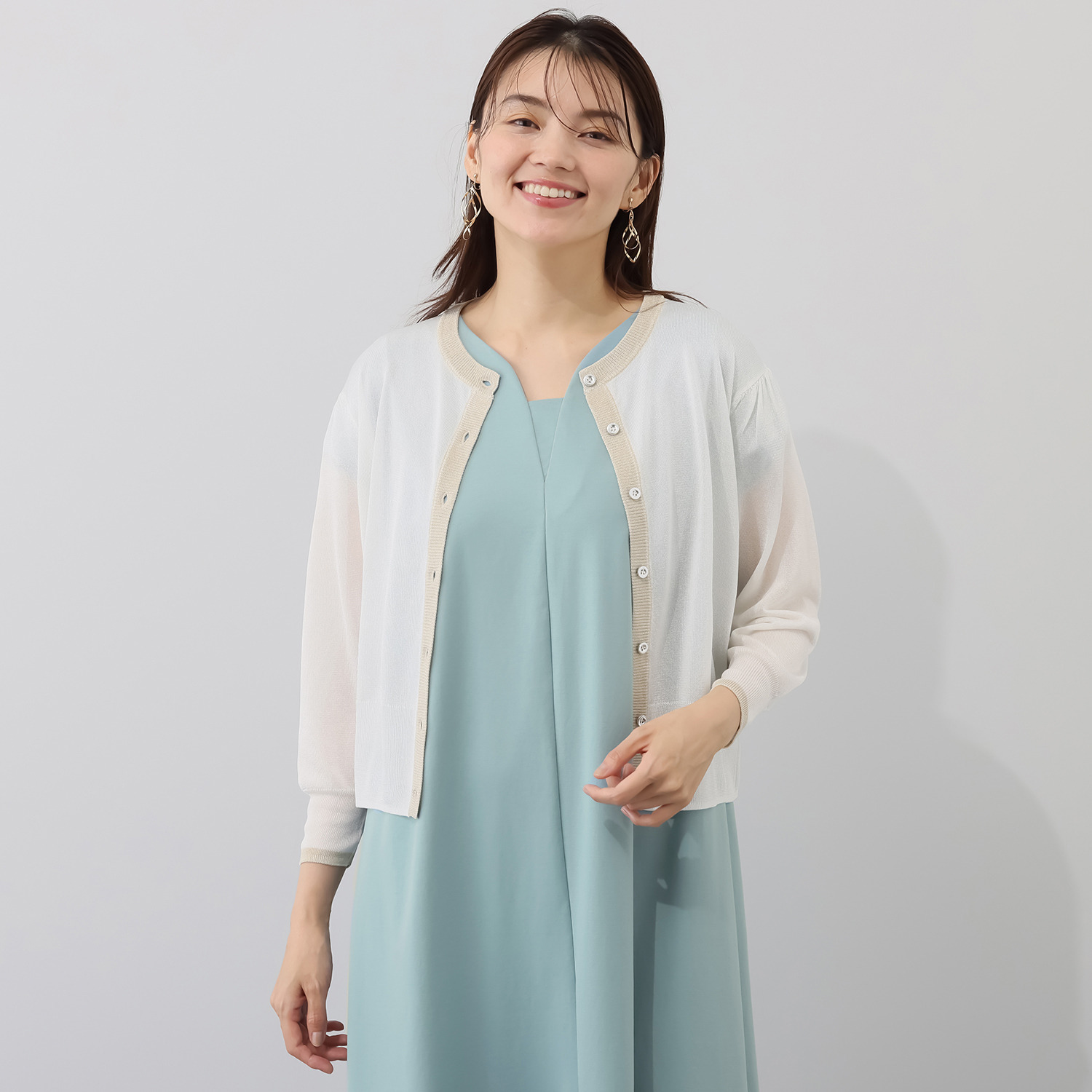 アンリック　オー　ブルー 接触冷感 シアーラメニット 上品大人見え カーディガン