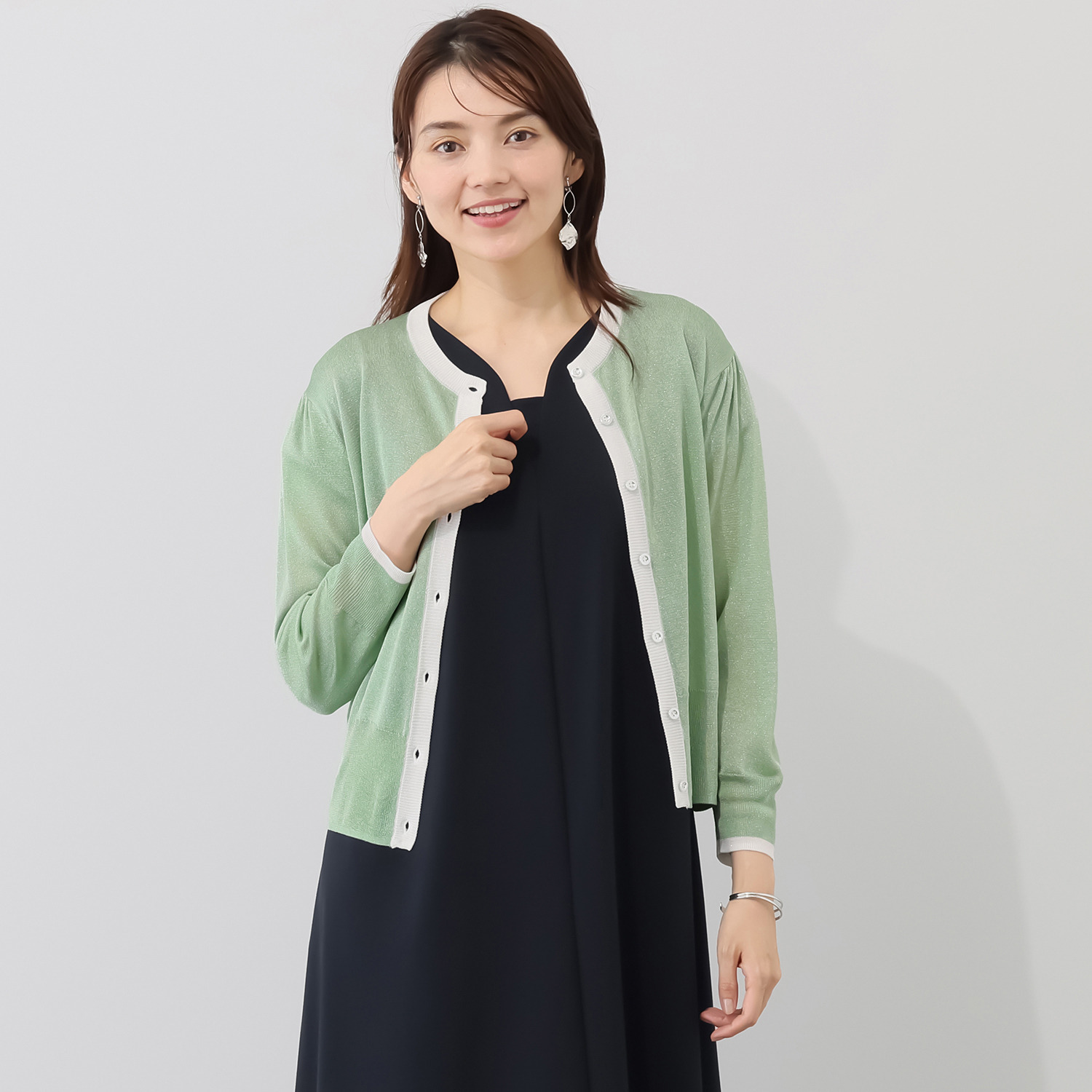 アンリック　オー　ブルー 接触冷感 シアーラメニット 上品大人見え カーディガン