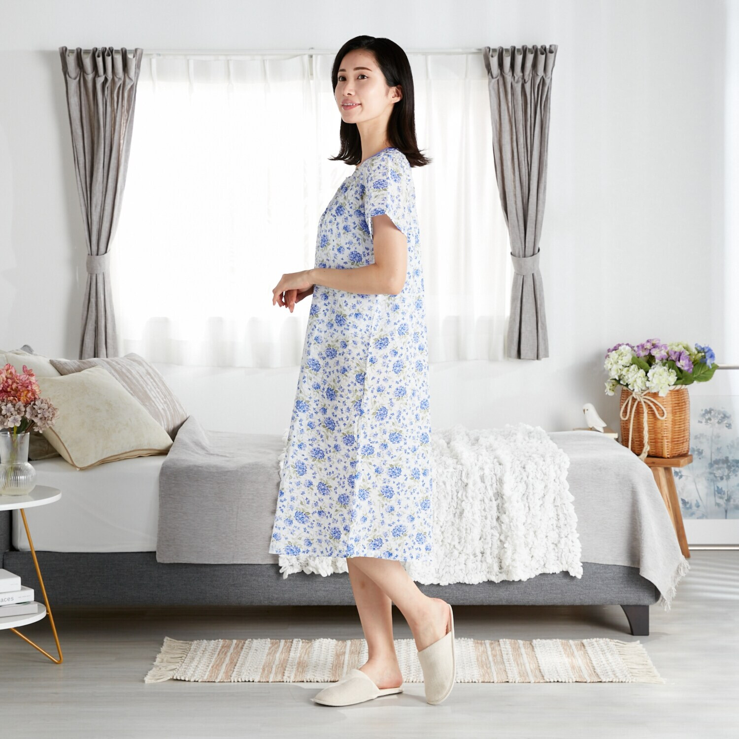 ＷＩＮＤ ローンリップル アジサイ柄 ワンピース