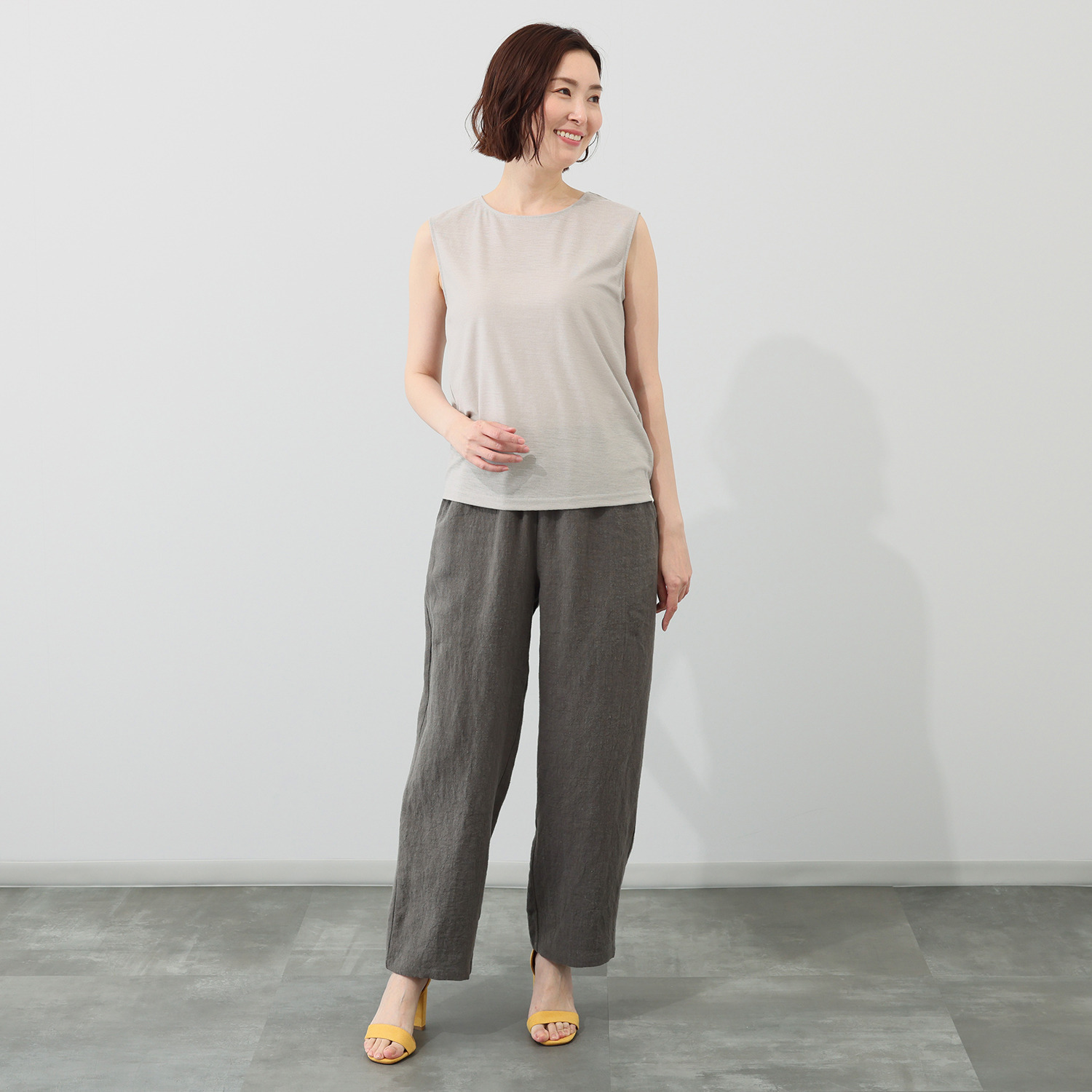 たおやか美 日本製 麻１００％ シルクプロテイン加工 ウォッシャブル ノースリーブプルオーバー