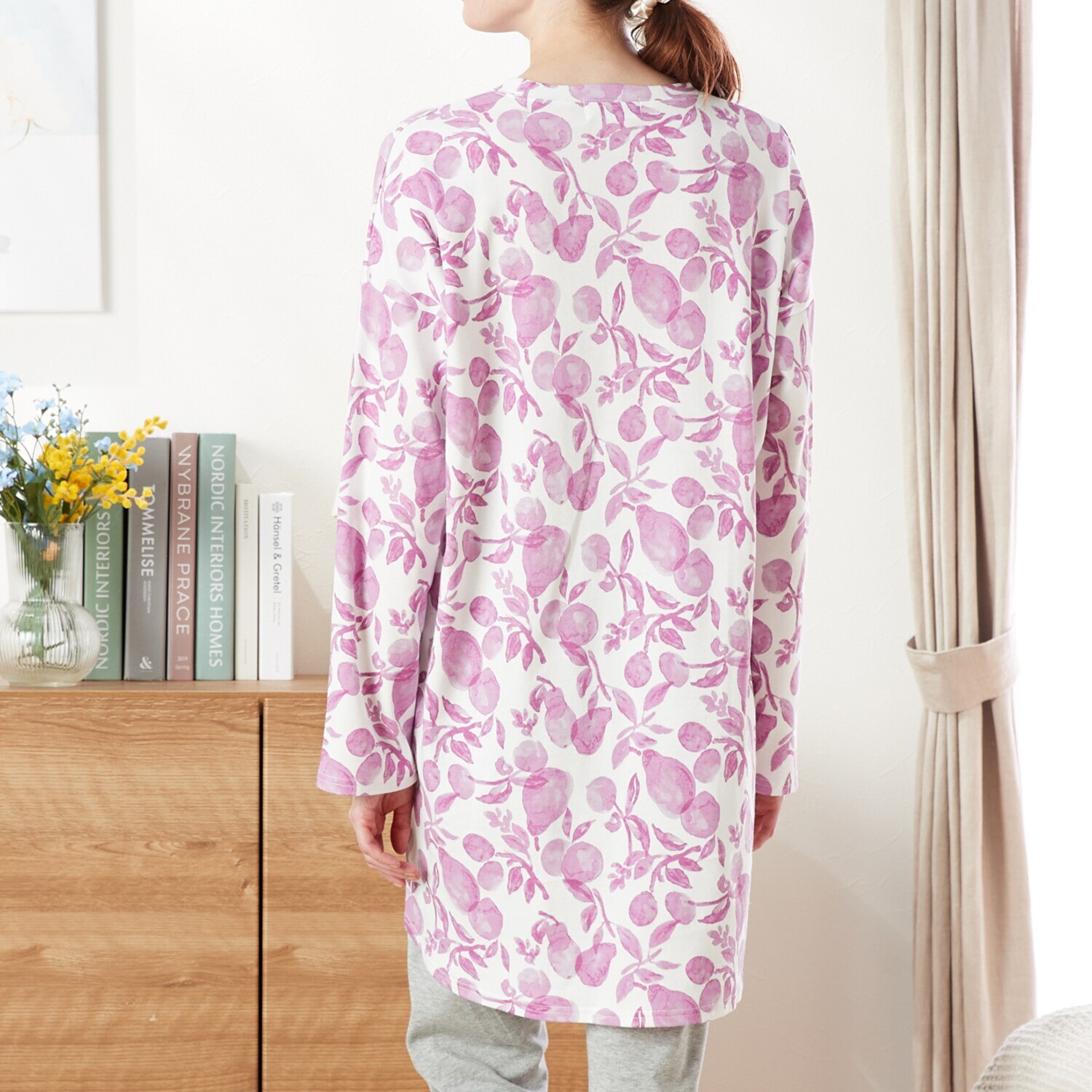 ナルエー コットン１００％ スムース 洋ナシデザイン ロングＴシャツ