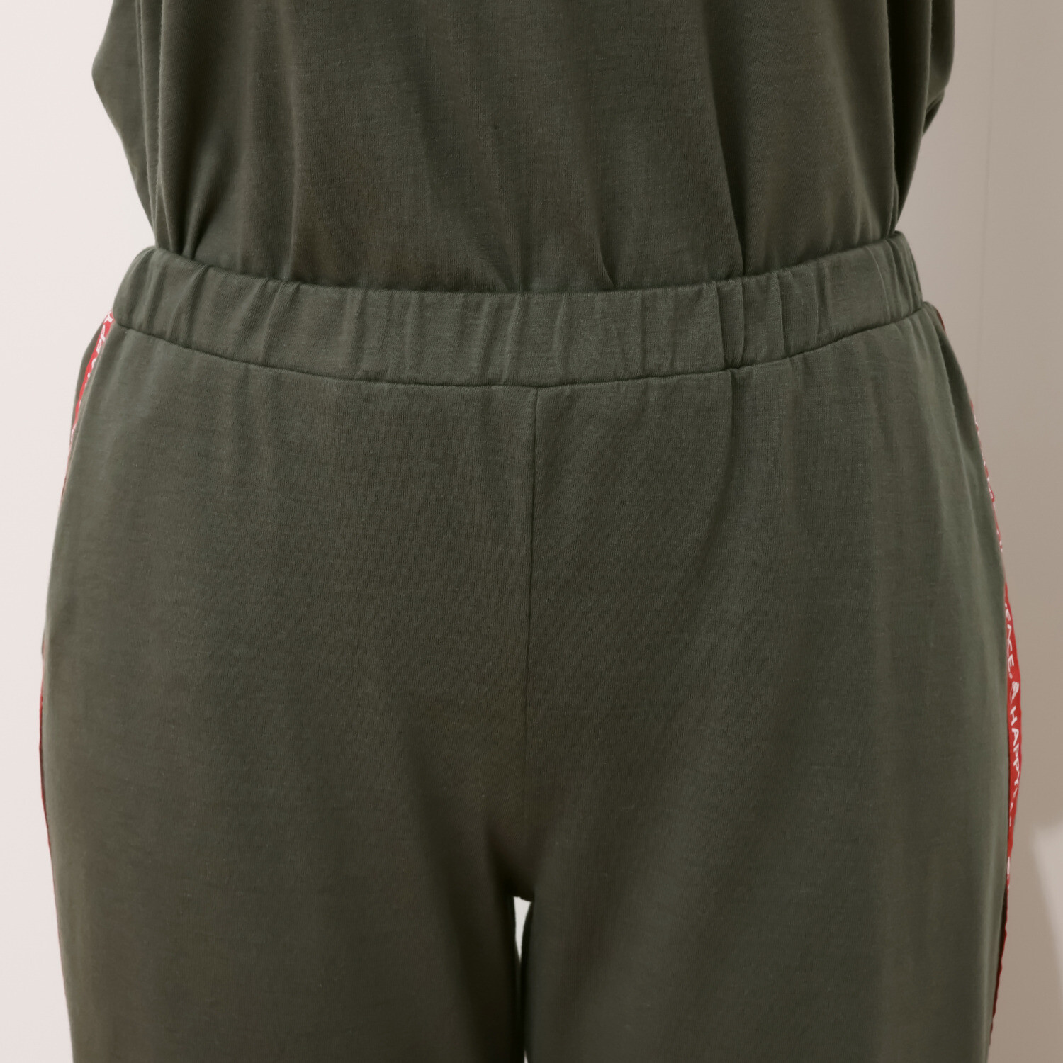 ハッピーフェイス スポーティー ルームウェア上下セット