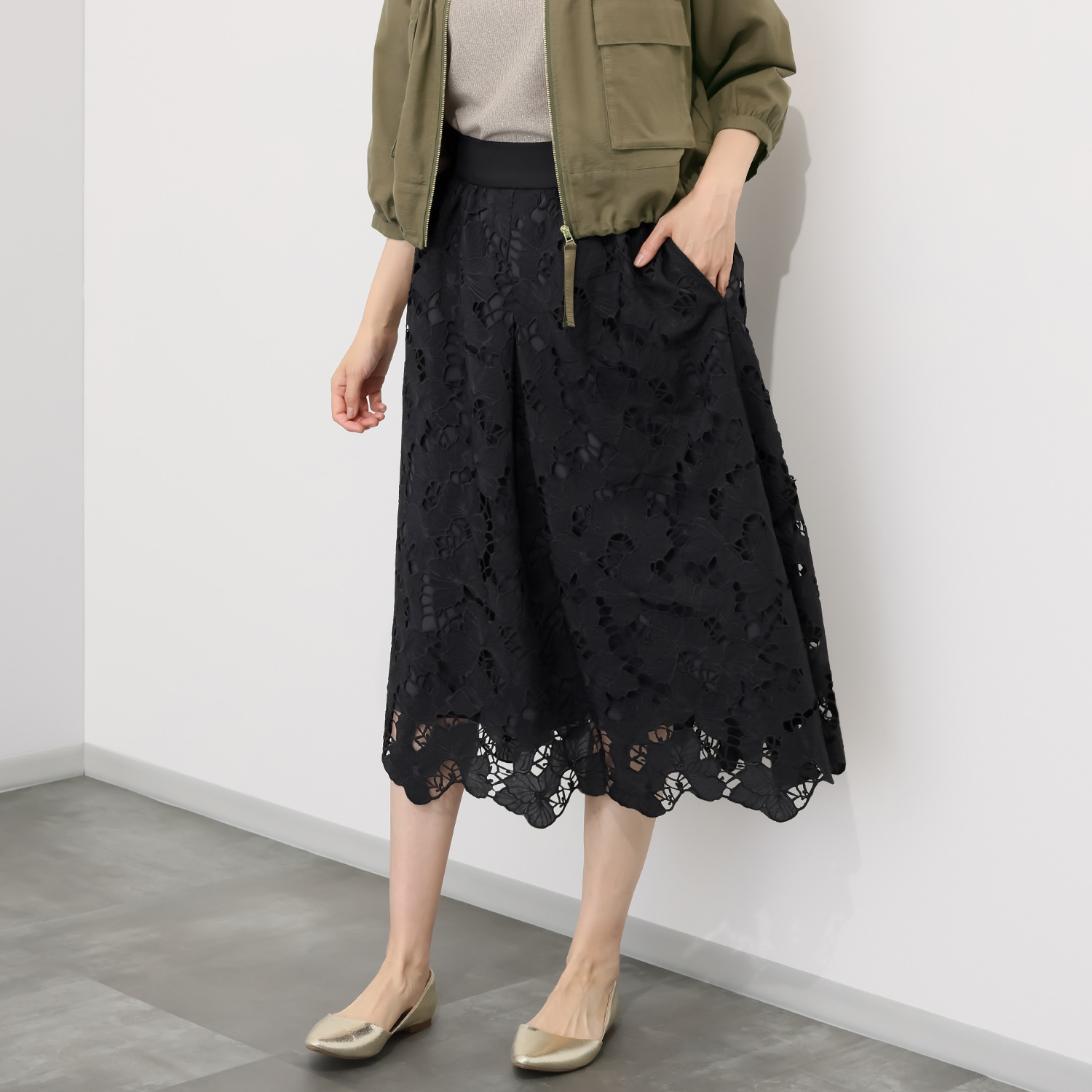 タマミ　ワタナベ レーススカート “アイビーフラワー”