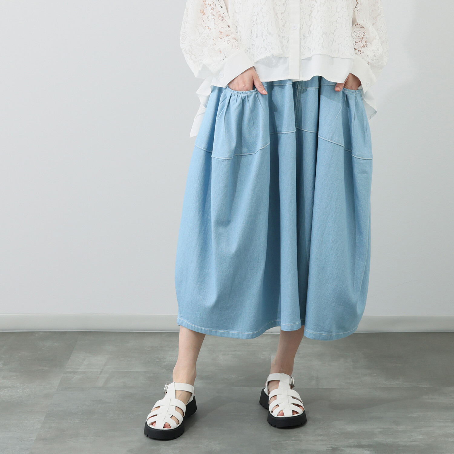 ベルデニム ウォッシュ加工入り ストレッチデニム使用 ワイドシルエット デザインキュロットパンツ