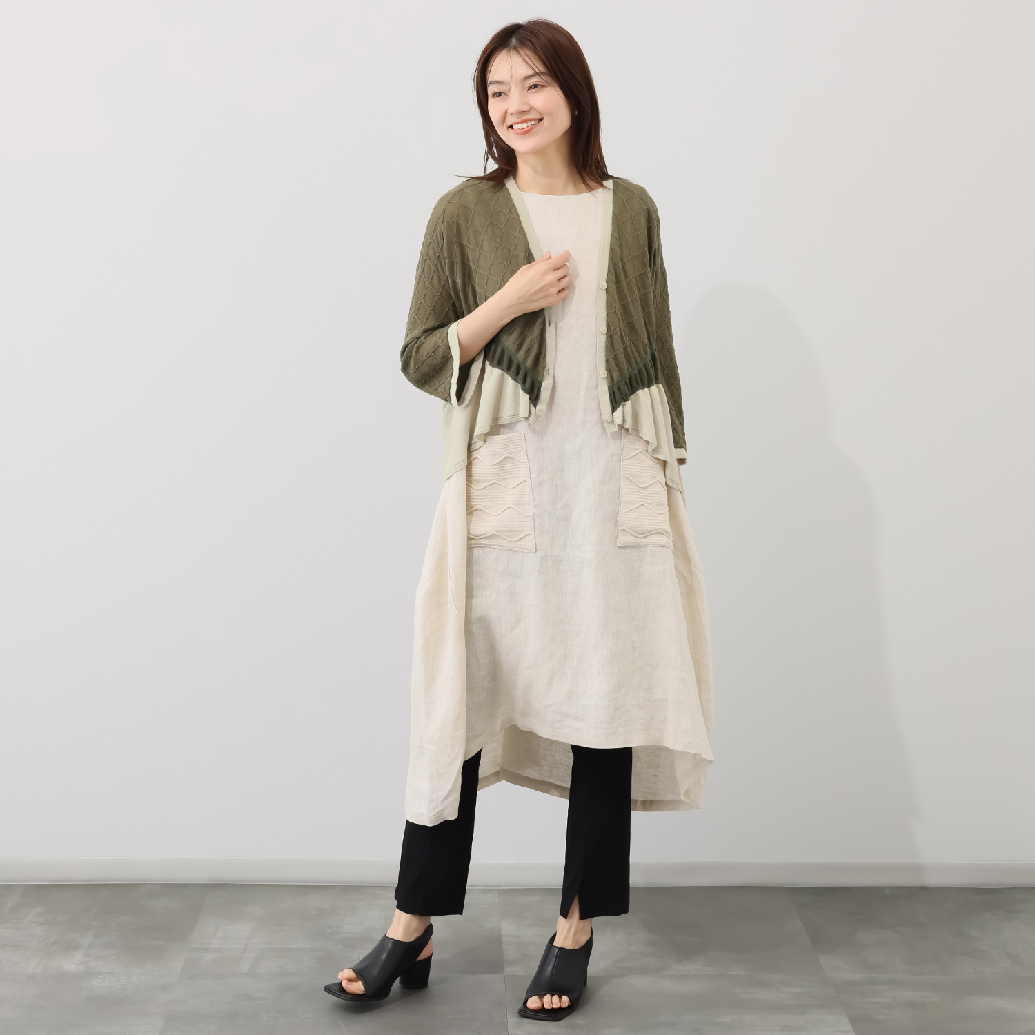 ヨシヨシ バイ　ピージェイ インターシャ編 オリジナルニット Ｖネック デザインカーディガン