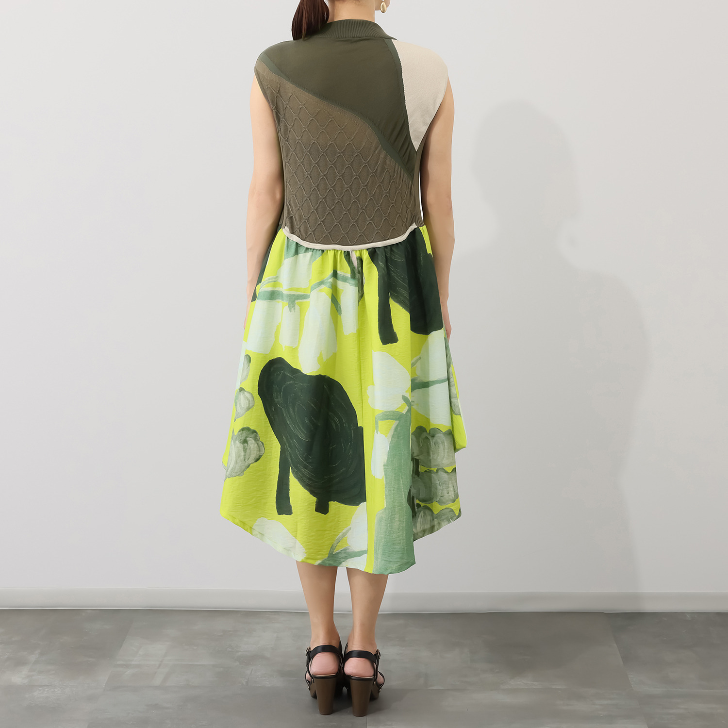 ヨシヨシ バイ　ピージェイ プリント生地使用 ニットパーツドッキング ノースリーブ デザインワンピース