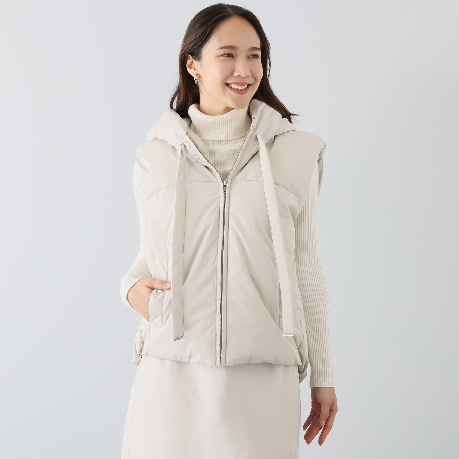 スタイルフライ ロングドロストフード付 裾アレンジ ダウンベスト