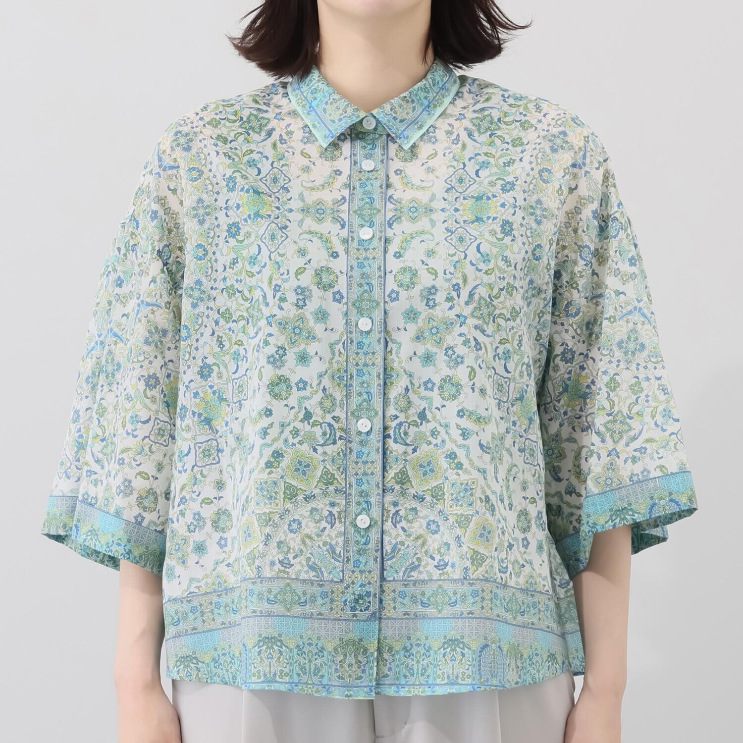 シルクロードクラブ コンスタンティノープル柄 袖山タック シャツブラウス