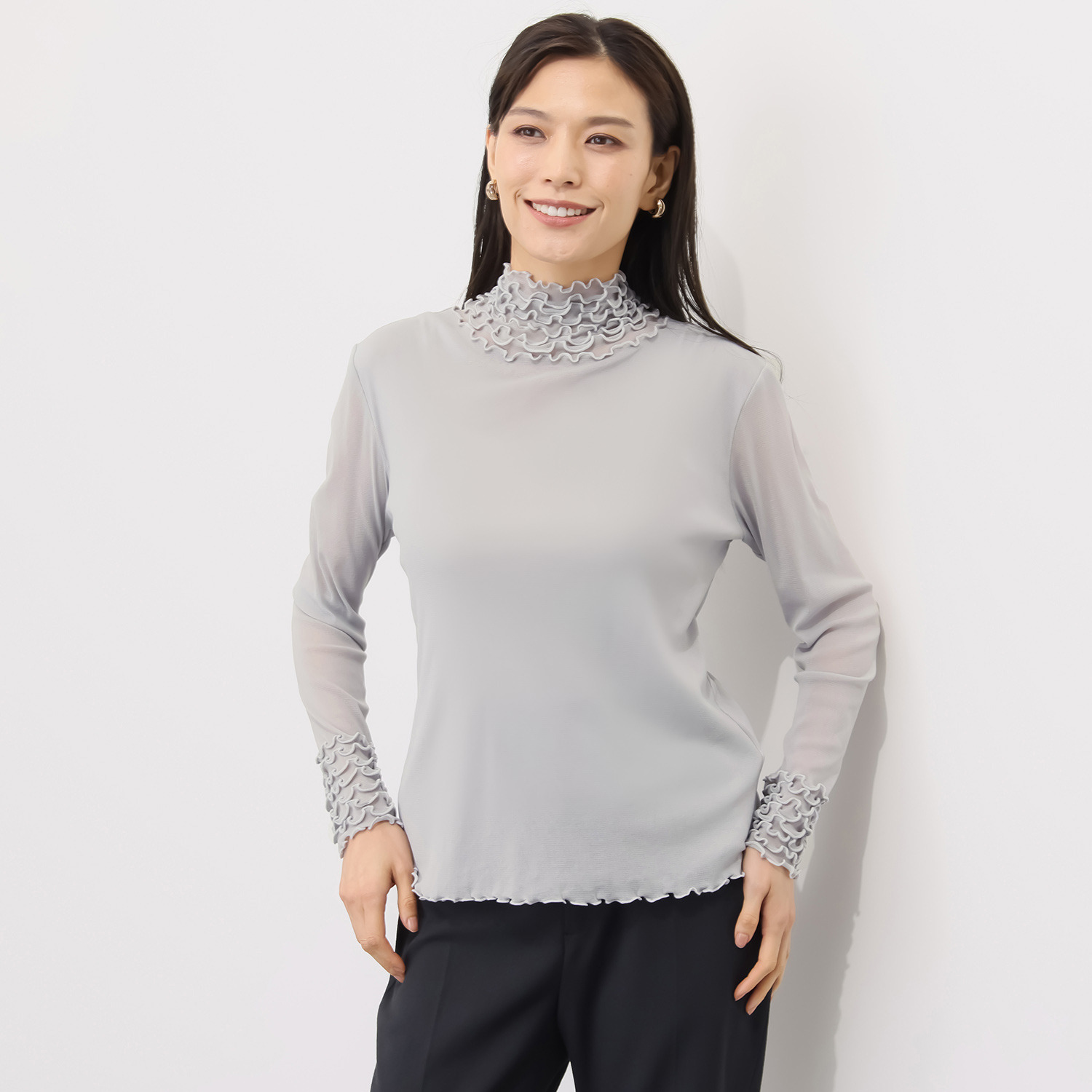 メッシュウィッシュ やわらか！　さらっと！ メッシュ素材！ ８段フリルプルオーバー