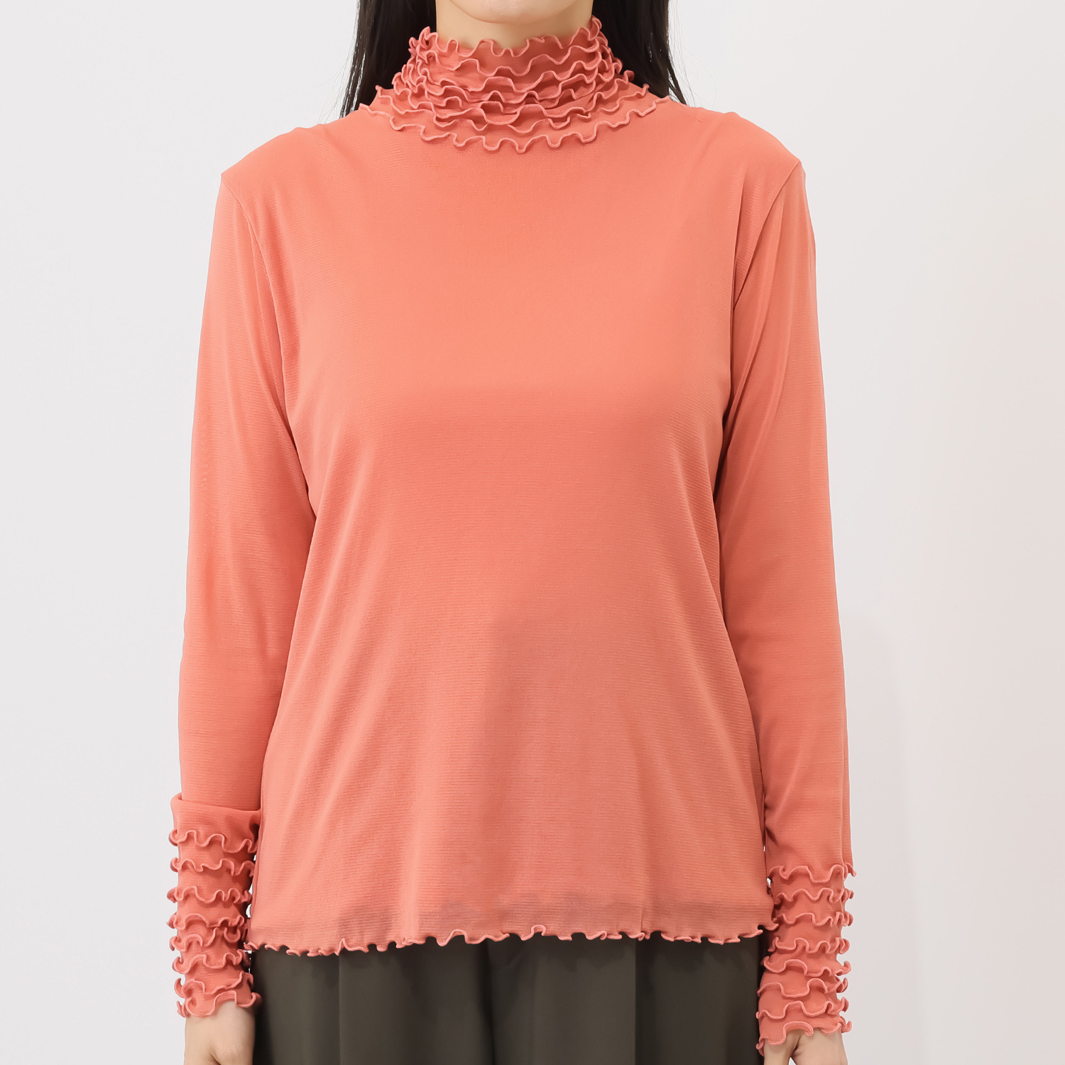 メッシュウィッシュ やわらか！　さらっと！ メッシュ素材！ ８段フリルプルオーバー