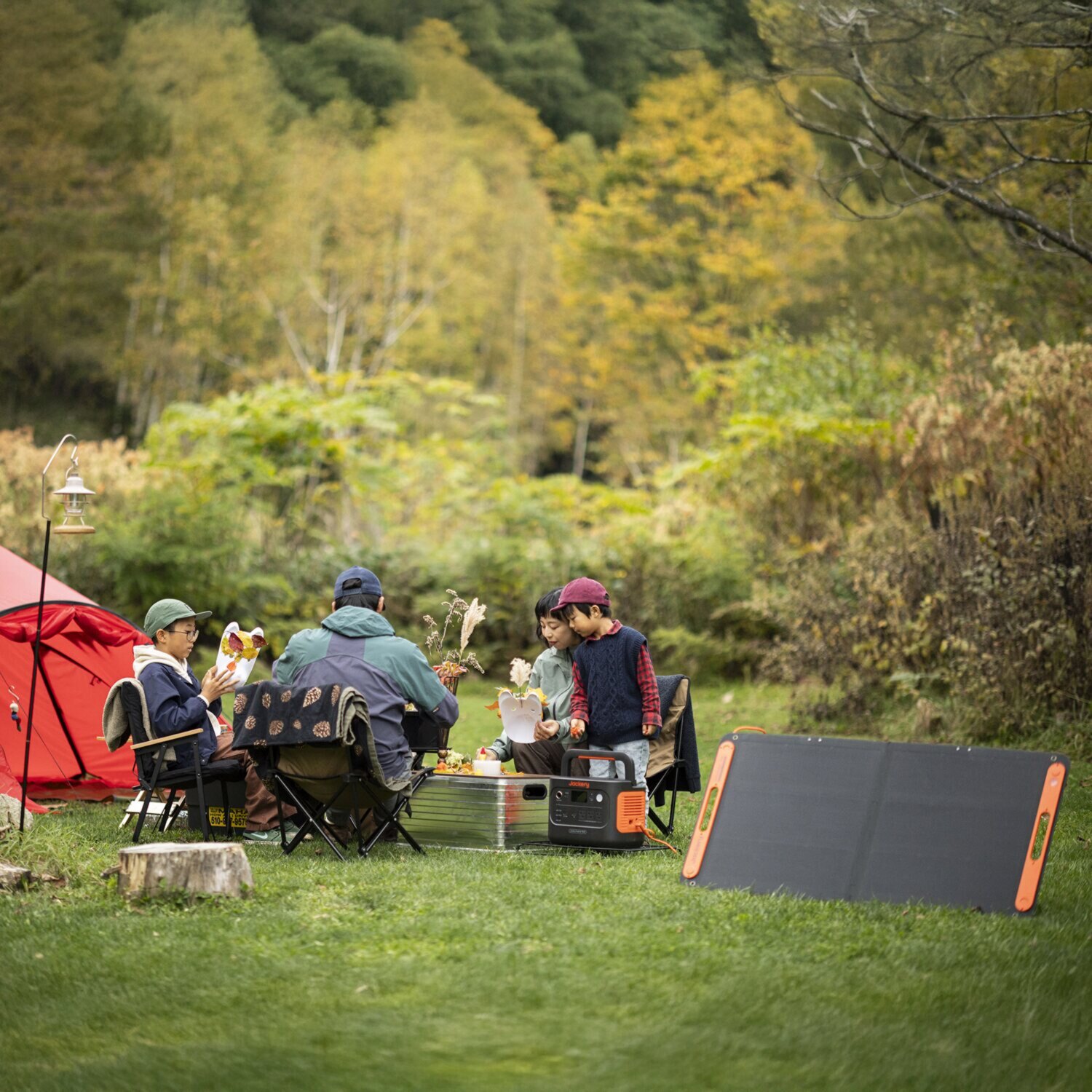 ジャクリ ソーラーパネル ＜ＳｏｌａｒＳａｇａ 　１００Ｗ＞ ＪＳ−１００Ｆ