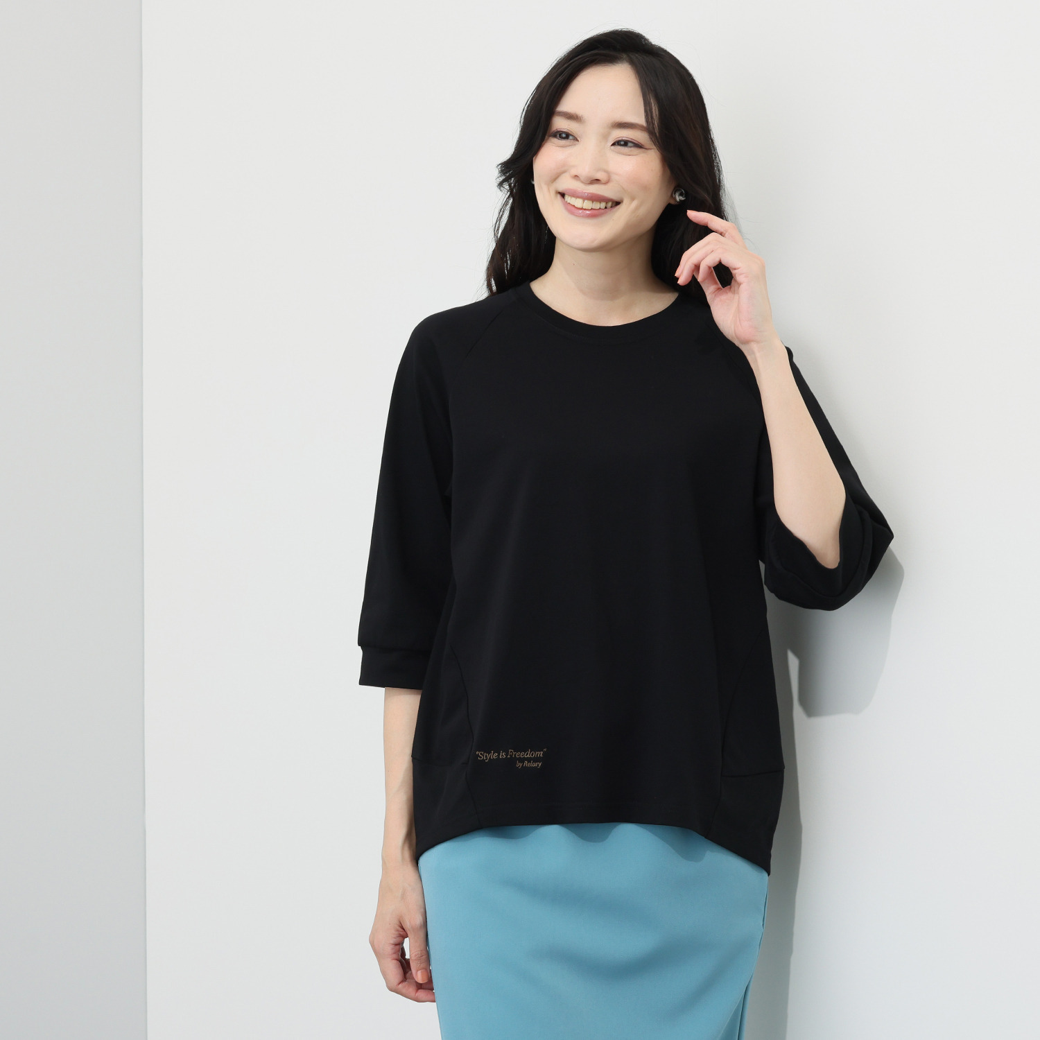 リラリー リラックスフォルム 刺しゅう入りＴシャツ