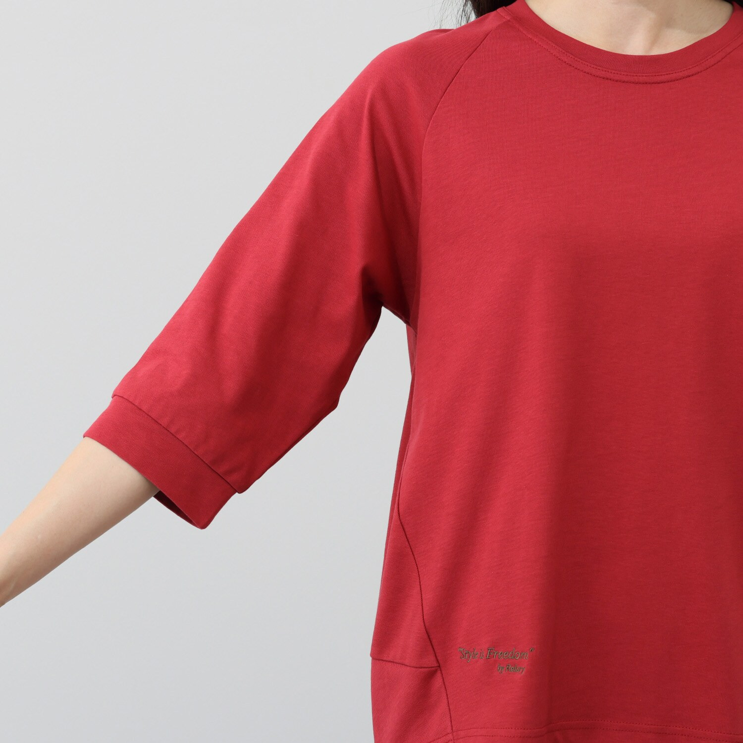 リラリー リラックスフォルム 刺しゅう入りＴシャツ