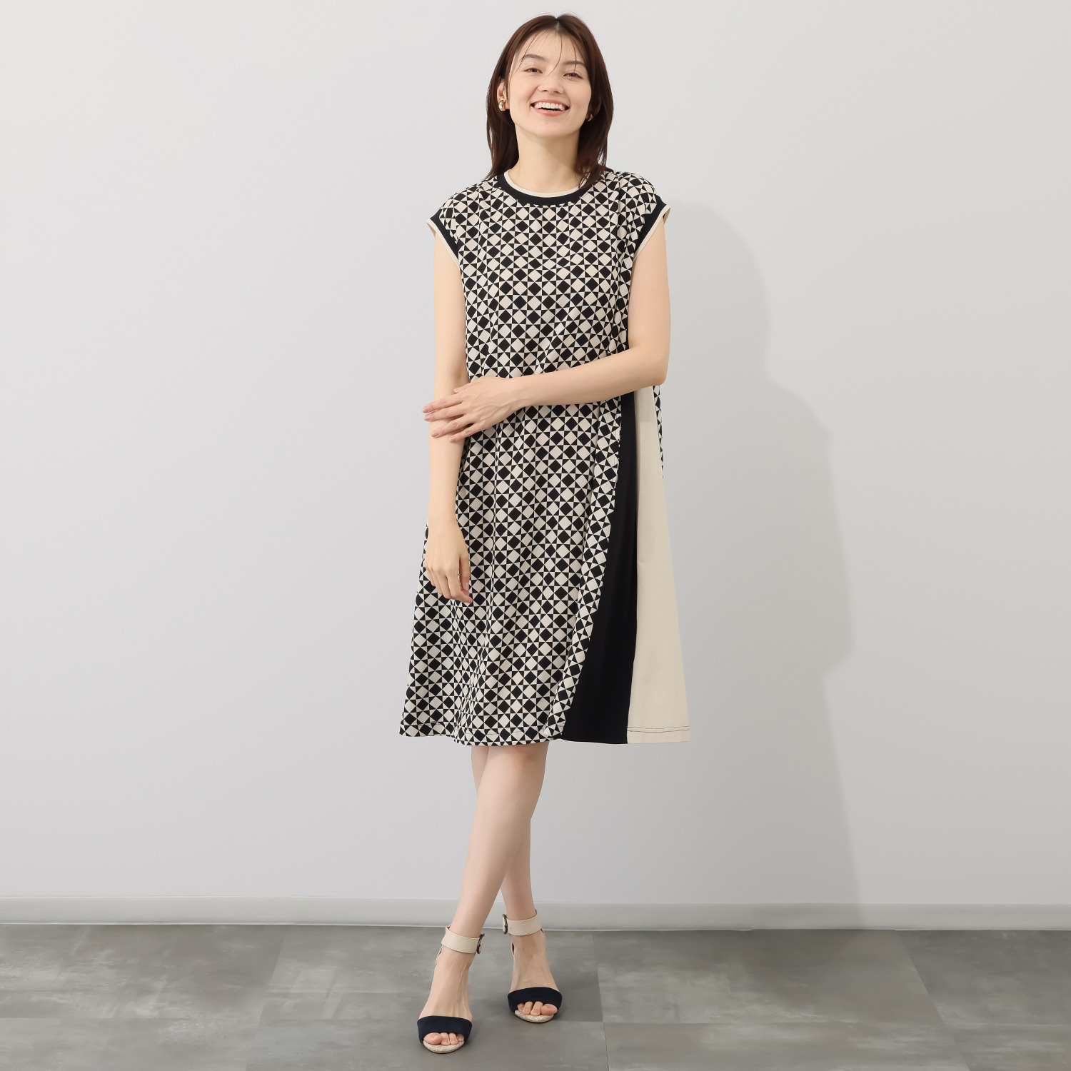 スタイル・ラヴィー 幾何学×無地 単体でもダブルボトムでも 夏に活躍 ワンピース