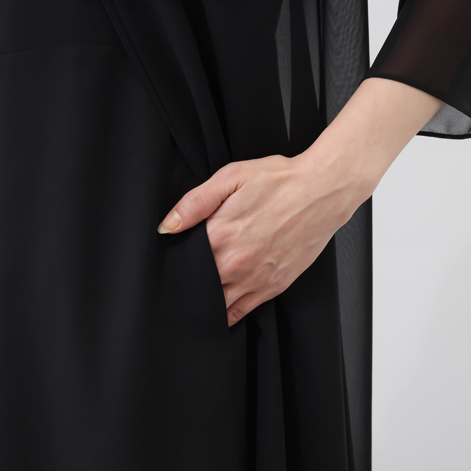 ニュイ ブラックフォーマル 洗濯機で洗える！ 前開きシフォンワンピース ＜ロング丈＞