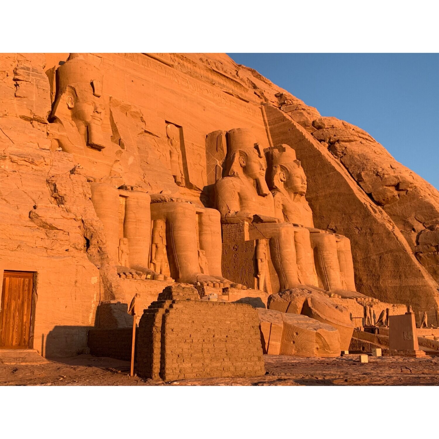 大人時間を愉しむ 古代遺跡をめぐる エジプト１０日間 “成田空港発着 　２名１室”