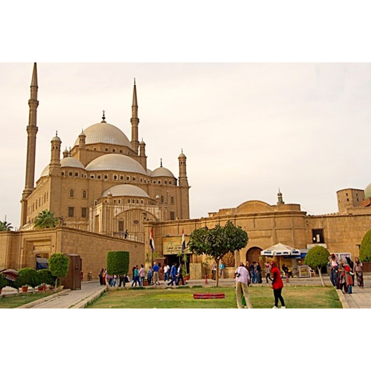 大人時間を愉しむ 古代遺跡をめぐる エジプト１０日間 “関西国際空港発着 　２名１室”