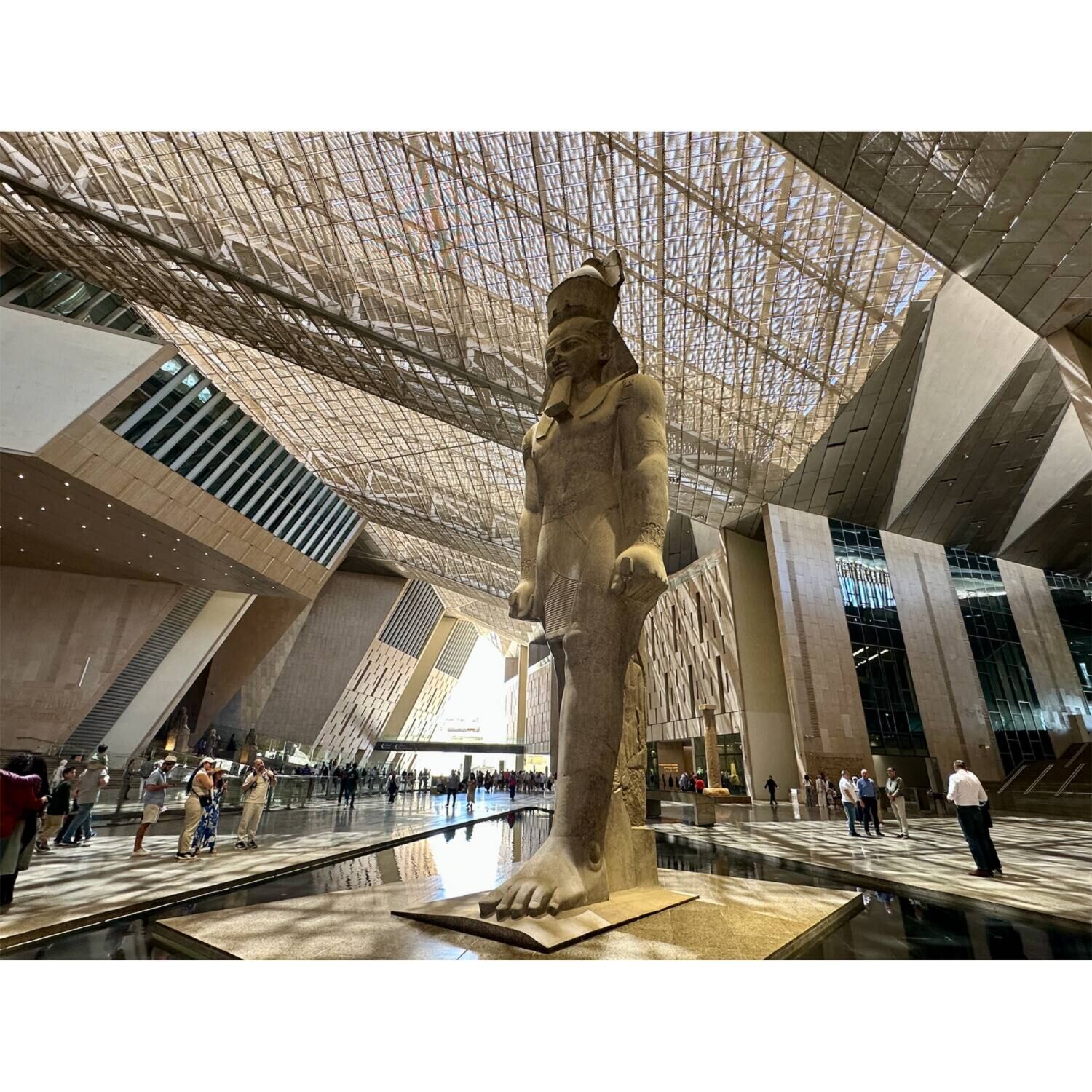 大人時間を愉しむ 古代遺跡をめぐる エジプト１０日間 “関西国際空港発着 　２名１室”