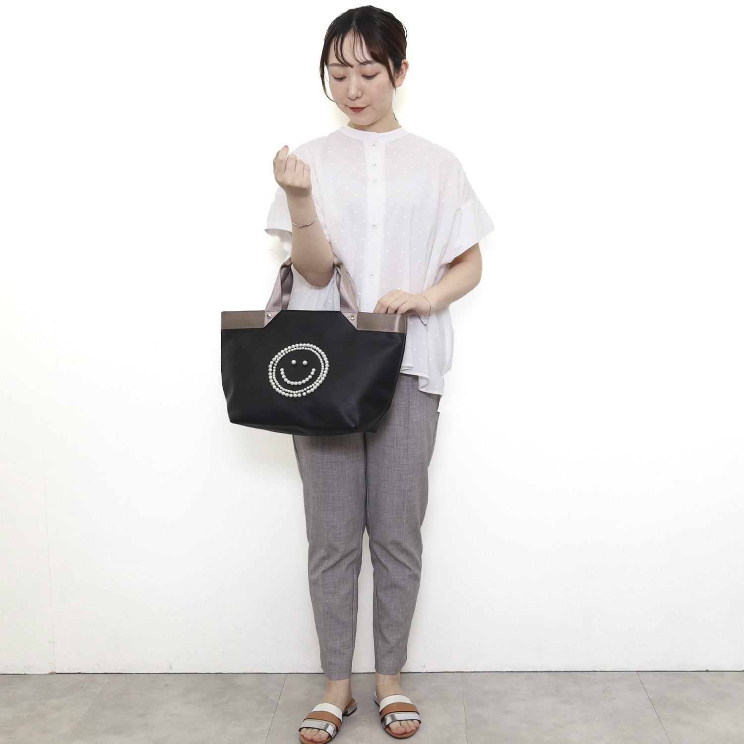 クーコ スマイリーフェイス キラキラデコ トートバッグ