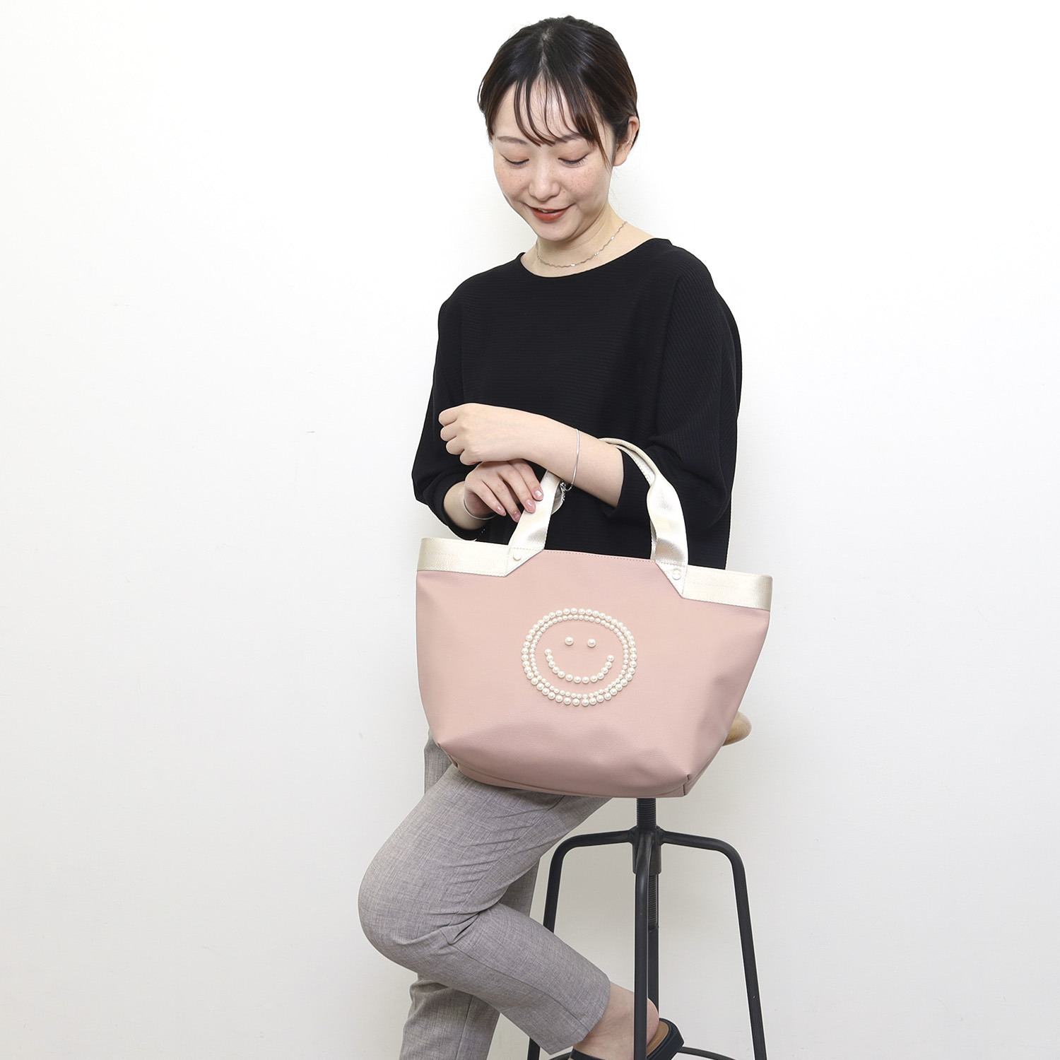 クーコ スマイリーフェイス キラキラデコ トートバッグ