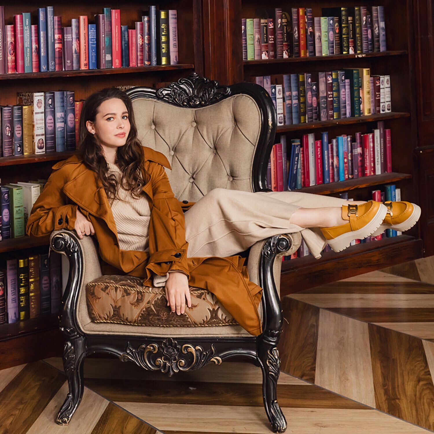 ブソラ はっ水　山羊革　軽量 スーパーボリュームソール チェーンバックル ローファー