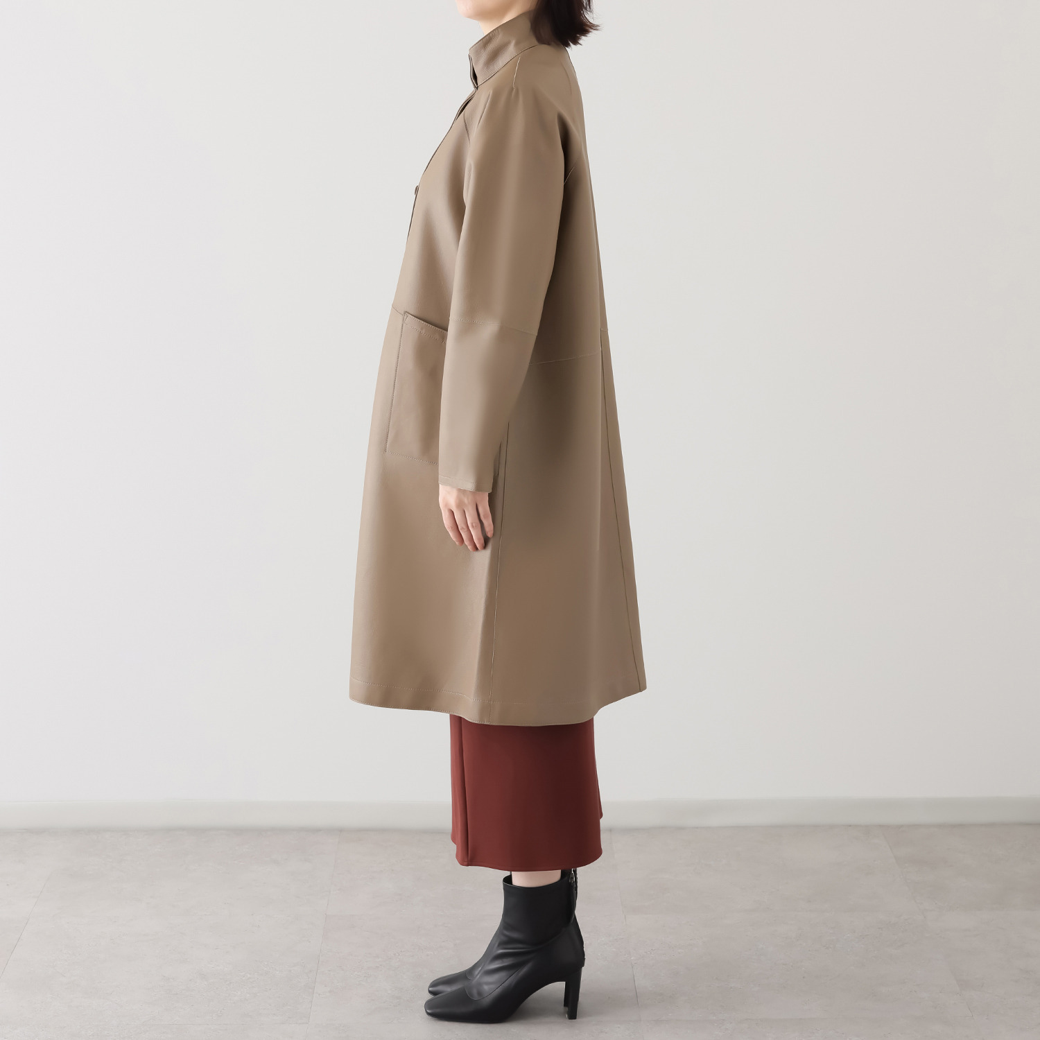 元町ゼラール 軽くてソフトな風合い！ トルコ産ラムレザー リバーシブルデザイン スタンドネックコート