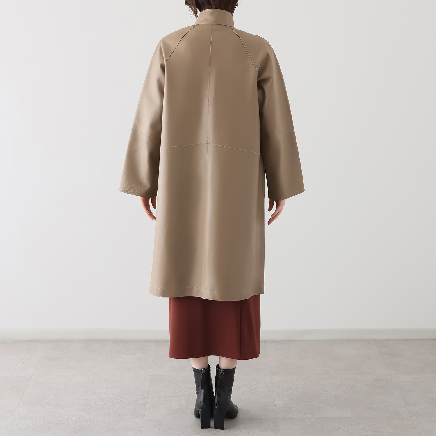 元町ゼラール 軽くてソフトな風合い！ トルコ産ラムレザー リバーシブルデザイン スタンドネックコート