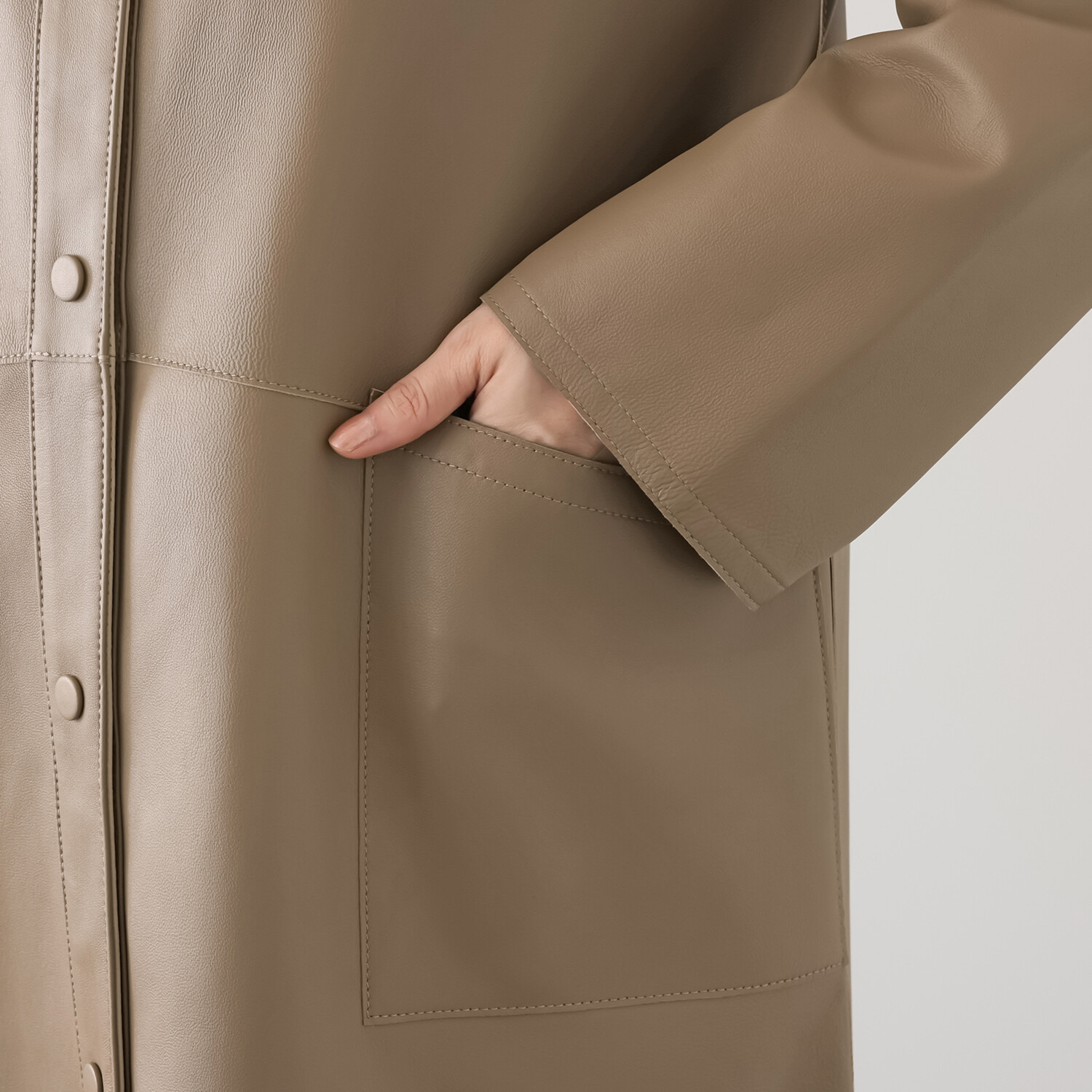 元町ゼラール 軽くてソフトな風合い！ トルコ産ラムレザー リバーシブルデザイン スタンドネックコート