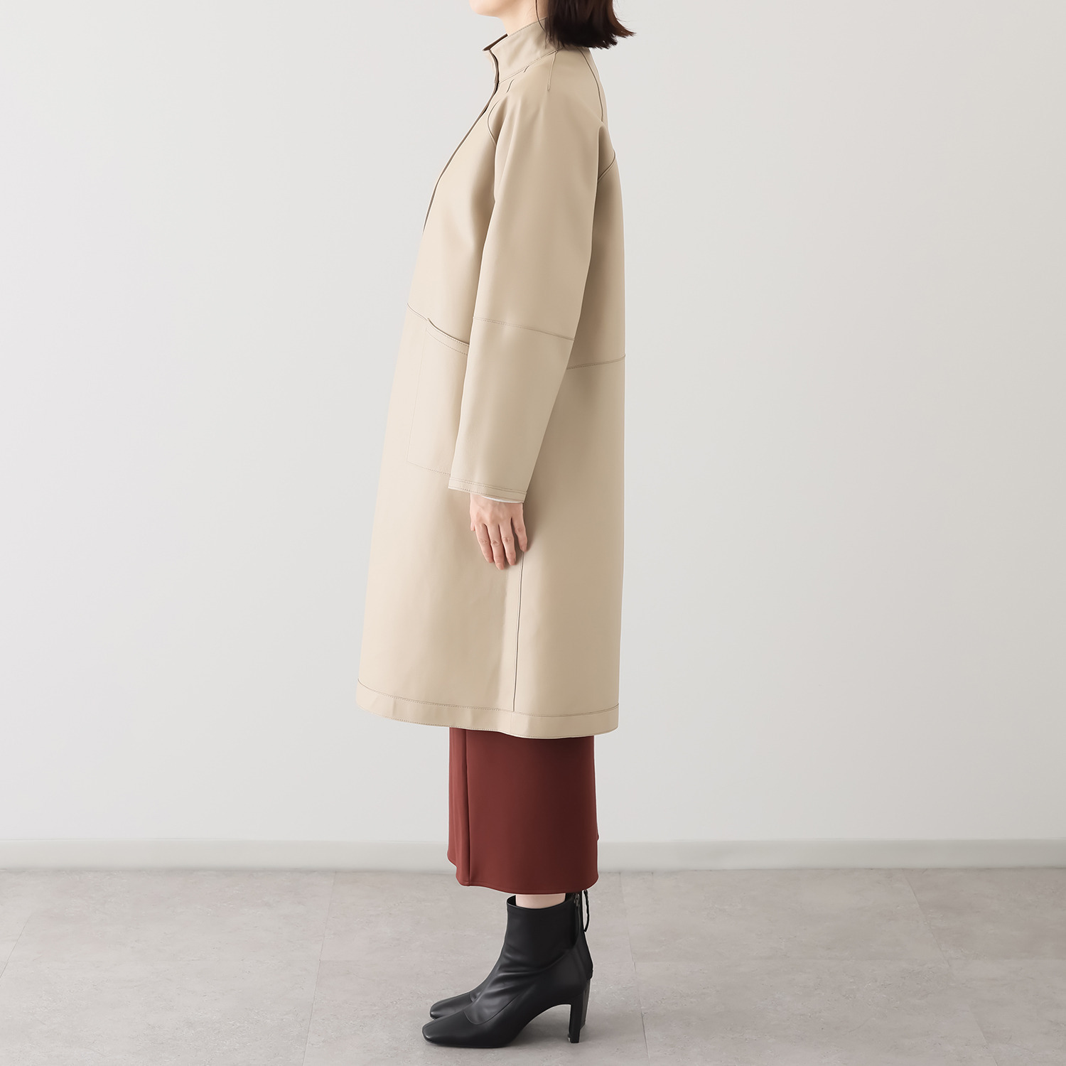 元町ゼラール 軽くてソフトな風合い！ トルコ産ラムレザー リバーシブルデザイン スタンドネックコート