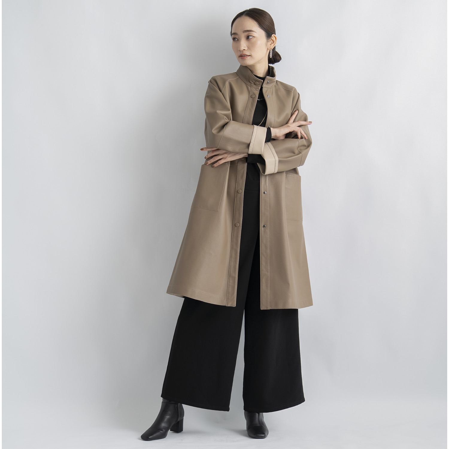 元町ゼラール 軽くてソフトな風合い！ トルコ産ラムレザー リバーシブルデザイン スタンドネックコート