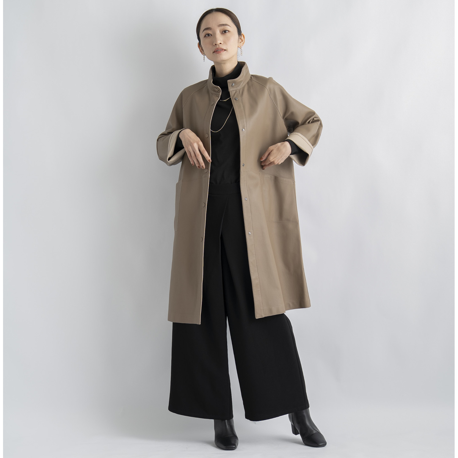 元町ゼラール 軽くてソフトな風合い！ トルコ産ラムレザー リバーシブルデザイン スタンドネックコート