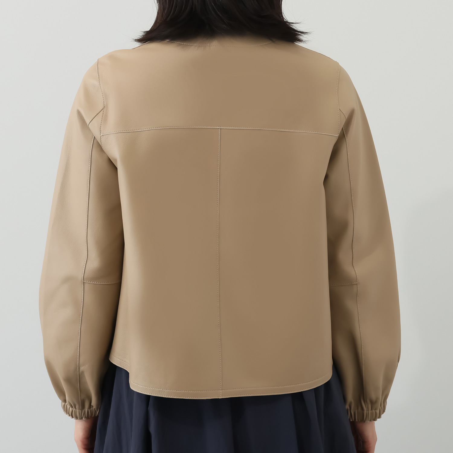 元町ゼラール 軽くてソフトな風合い！ トルコ産ラムレザー リバーシブルデザイン ギャザースリーブ ジャケット