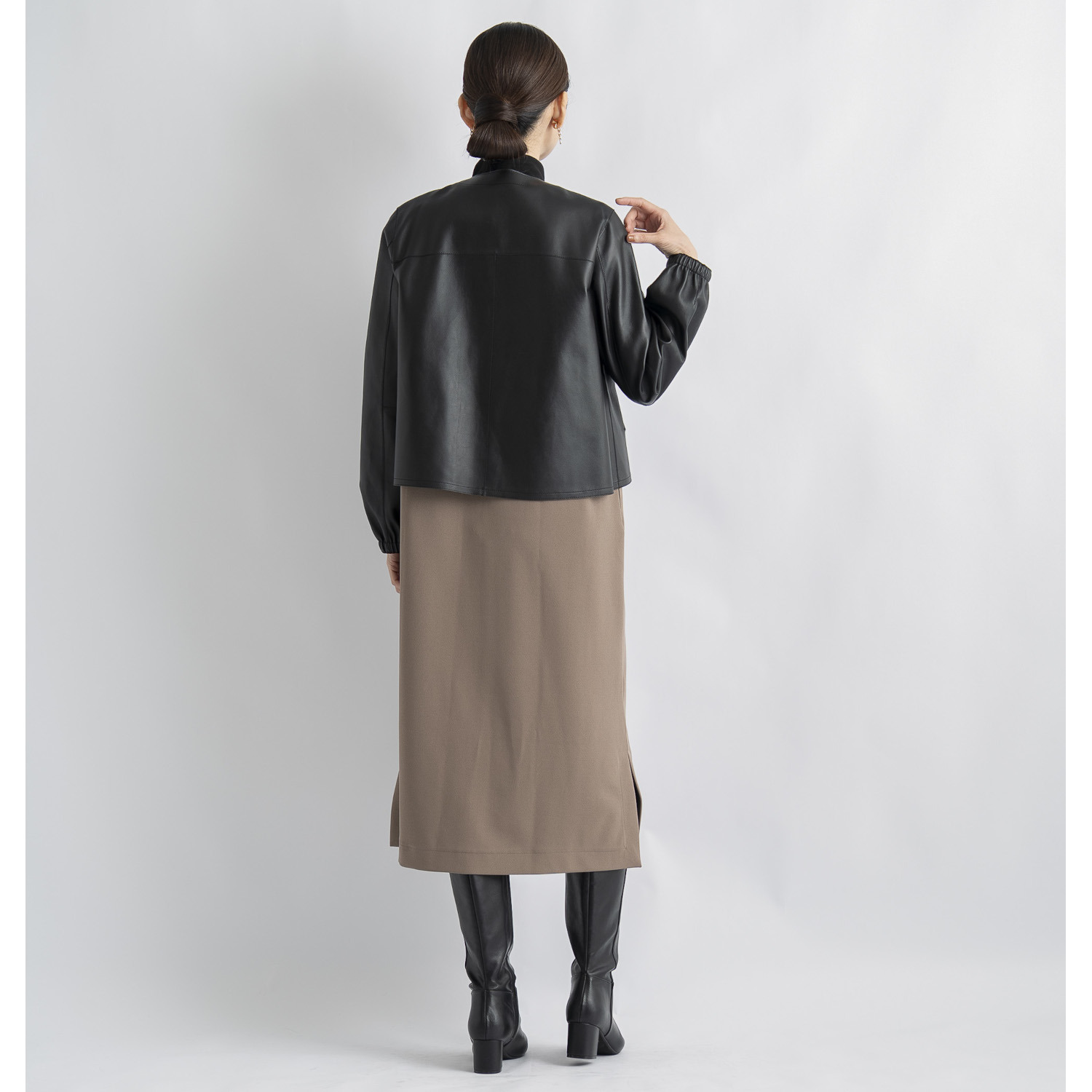 元町ゼラール 軽くてソフトな風合い！ トルコ産ラムレザー リバーシブルデザイン ギャザースリーブ ジャケット